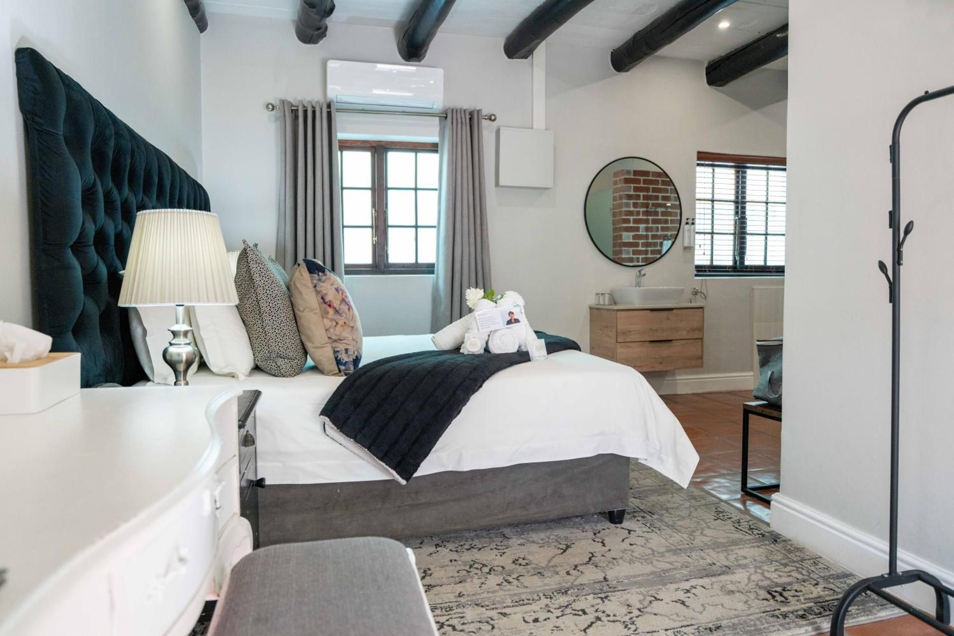 Olive Tree Lodge