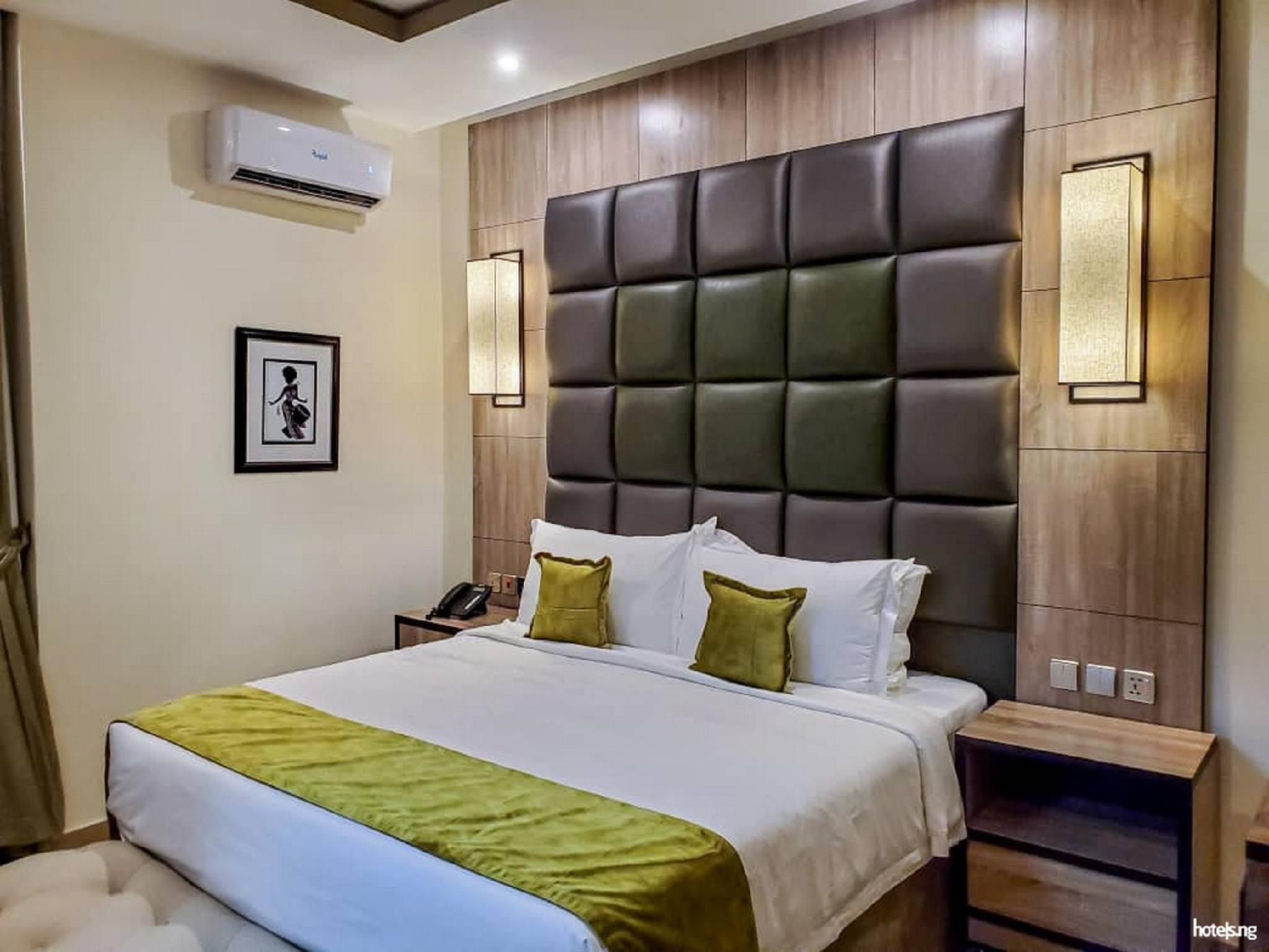 Presidential Suite