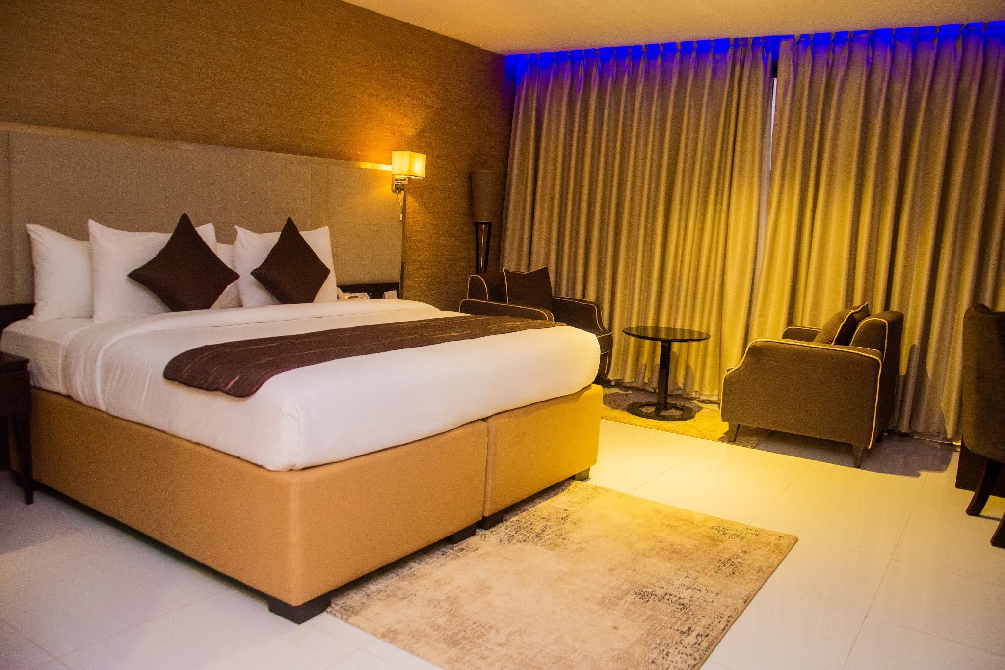 Boulevard Owerri Hotel Executive Deluxe Room 2