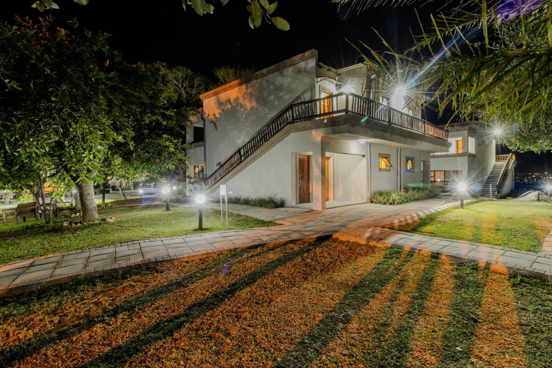 ASANTE MOUNTAIN LODGE