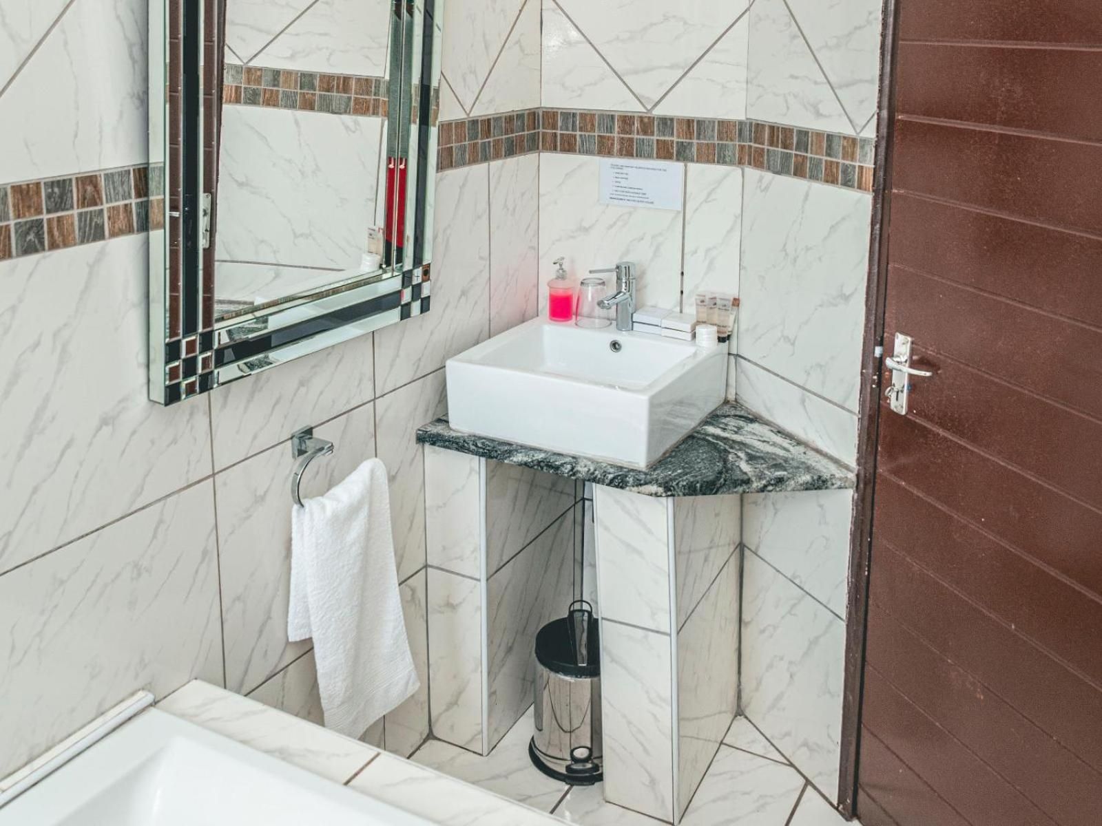 Khutso Boutique Hotel Family Family Room 3