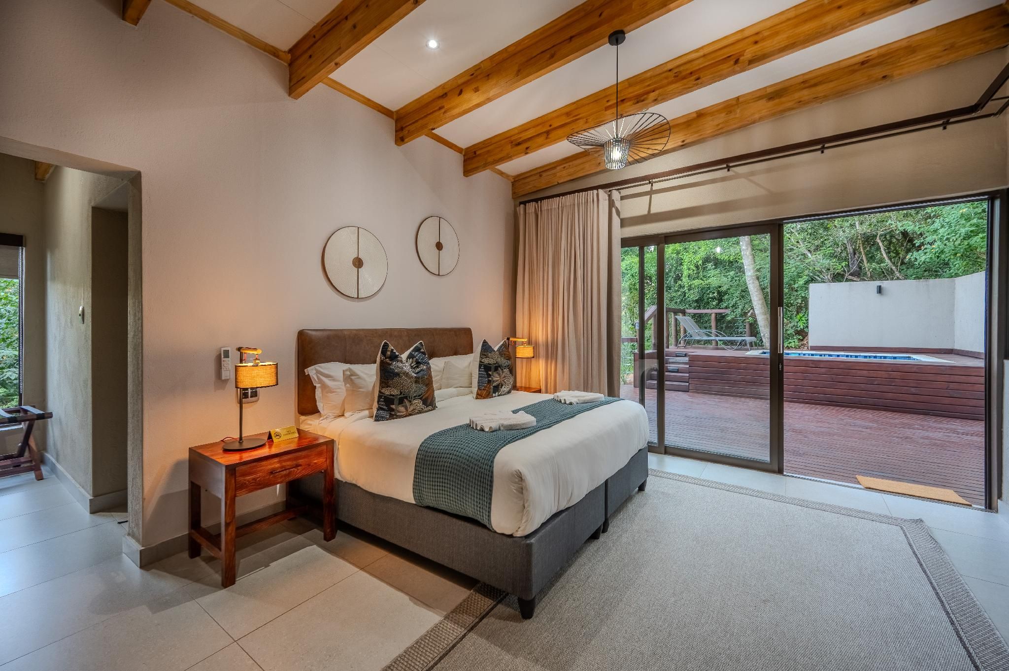 Deluxe Pool Villa