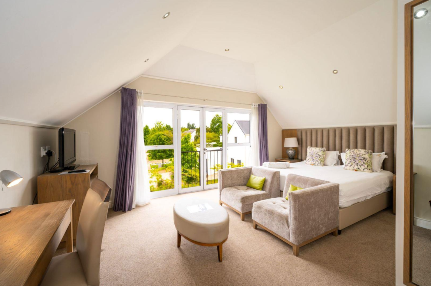 Deluxe Suite