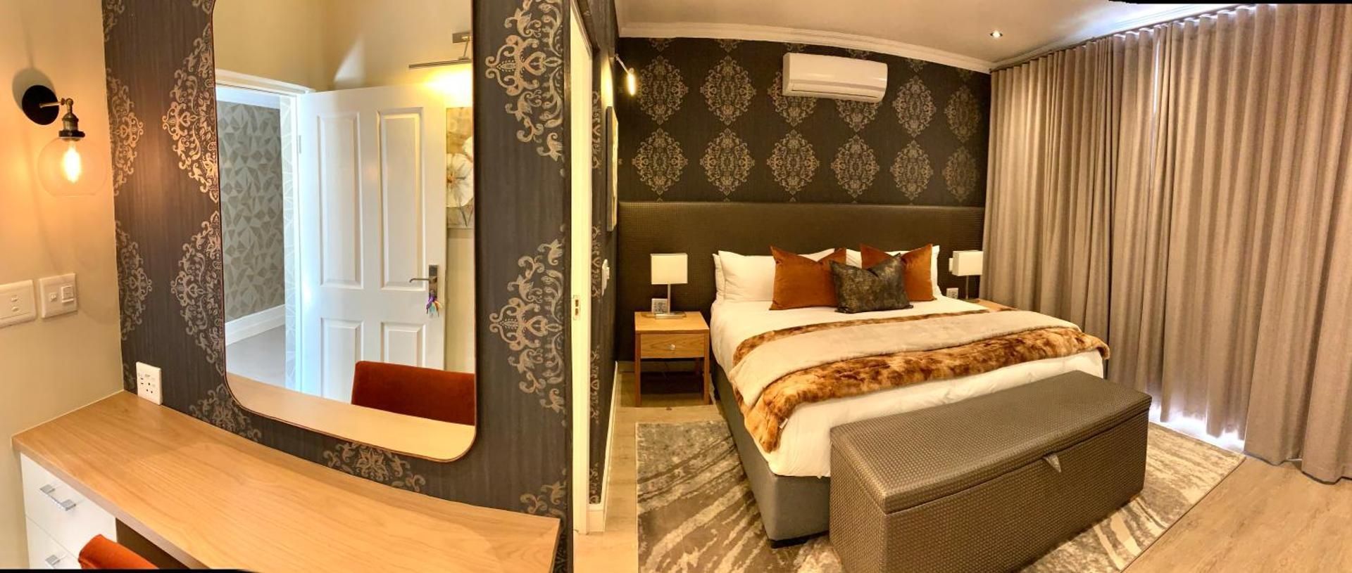 Premium King Room