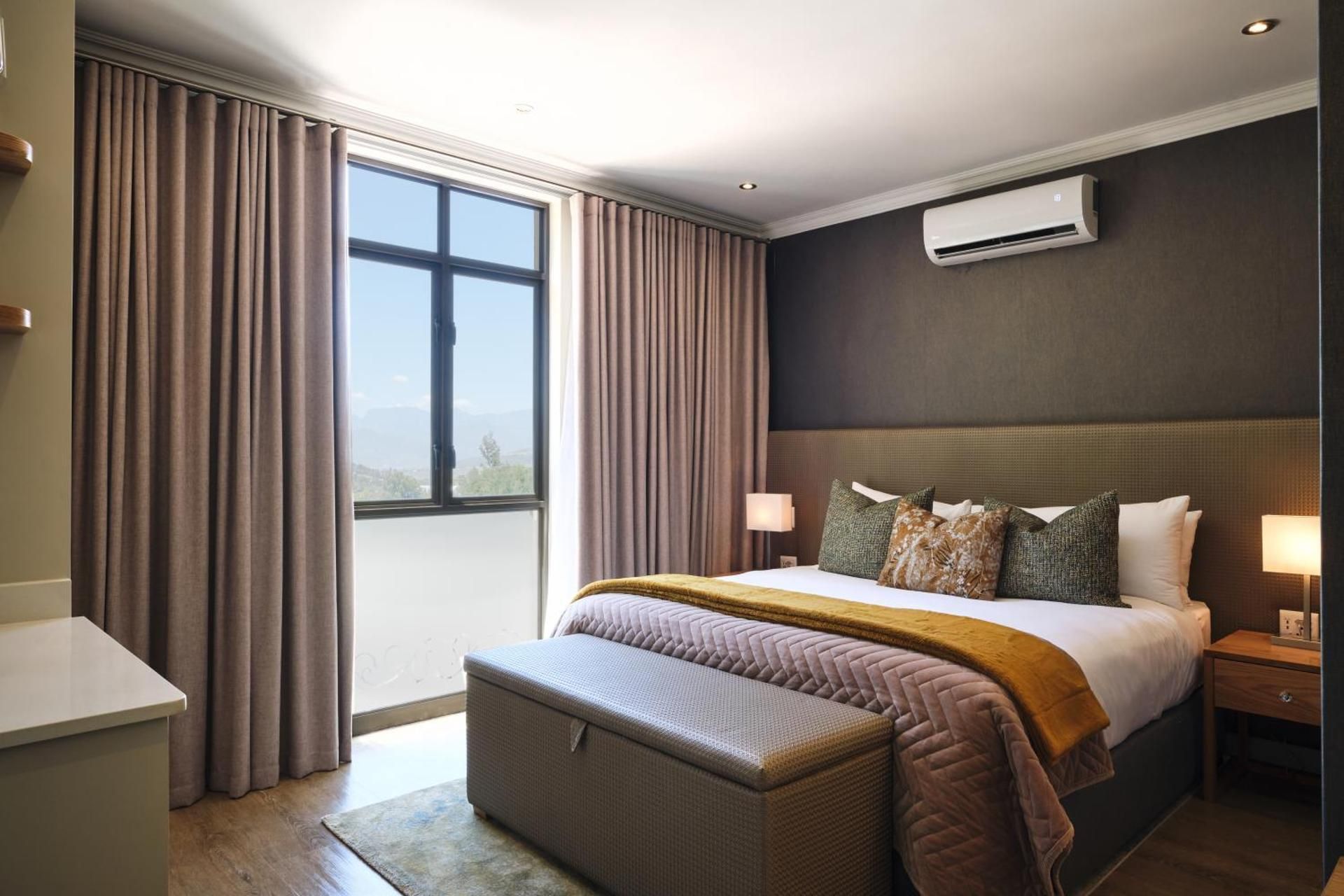 Premier King Room