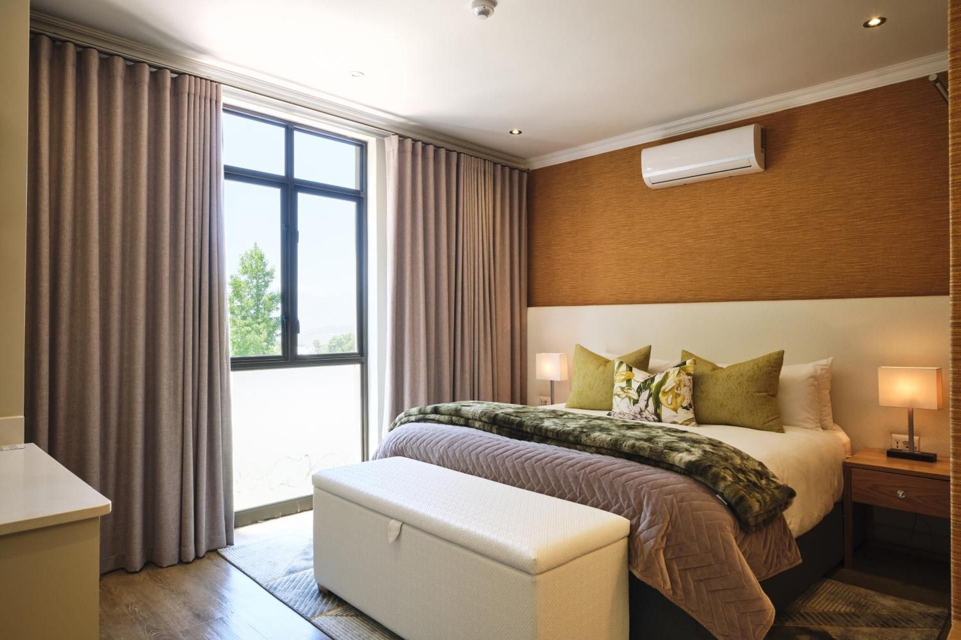 Executive King Room