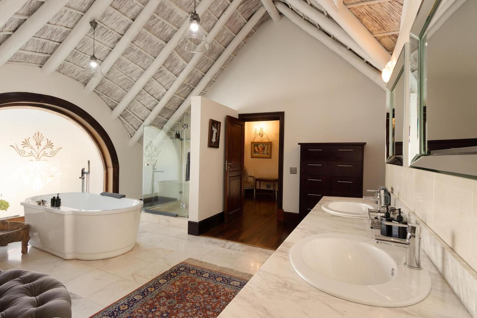 Manor House Luxury Suite