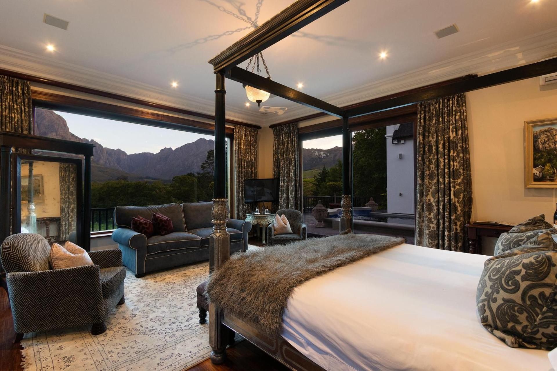 Manor House Executive Suite