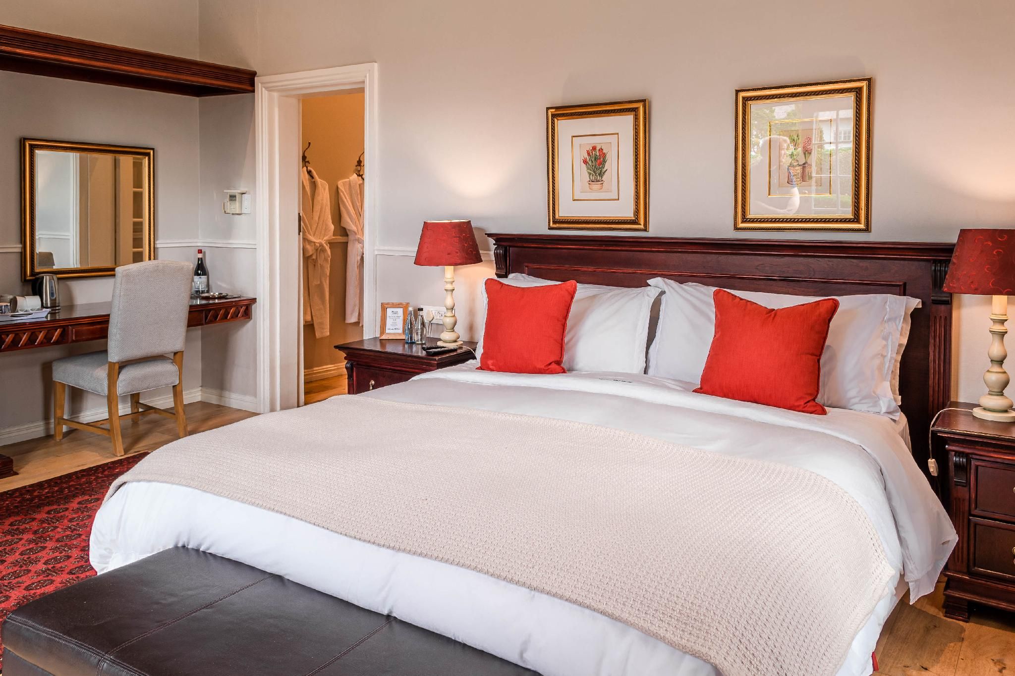 Classic Rooms
