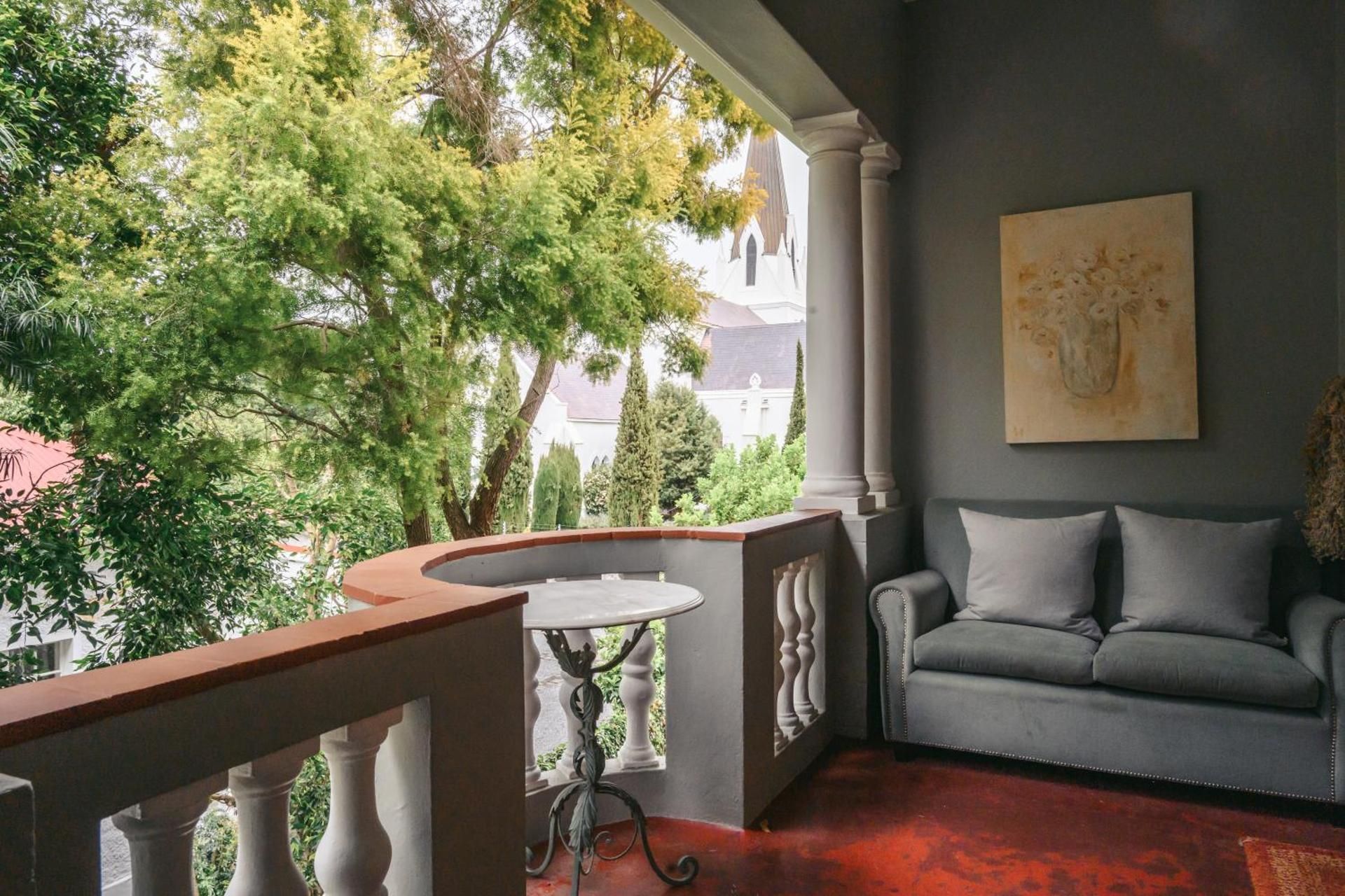 Luxury Apartment