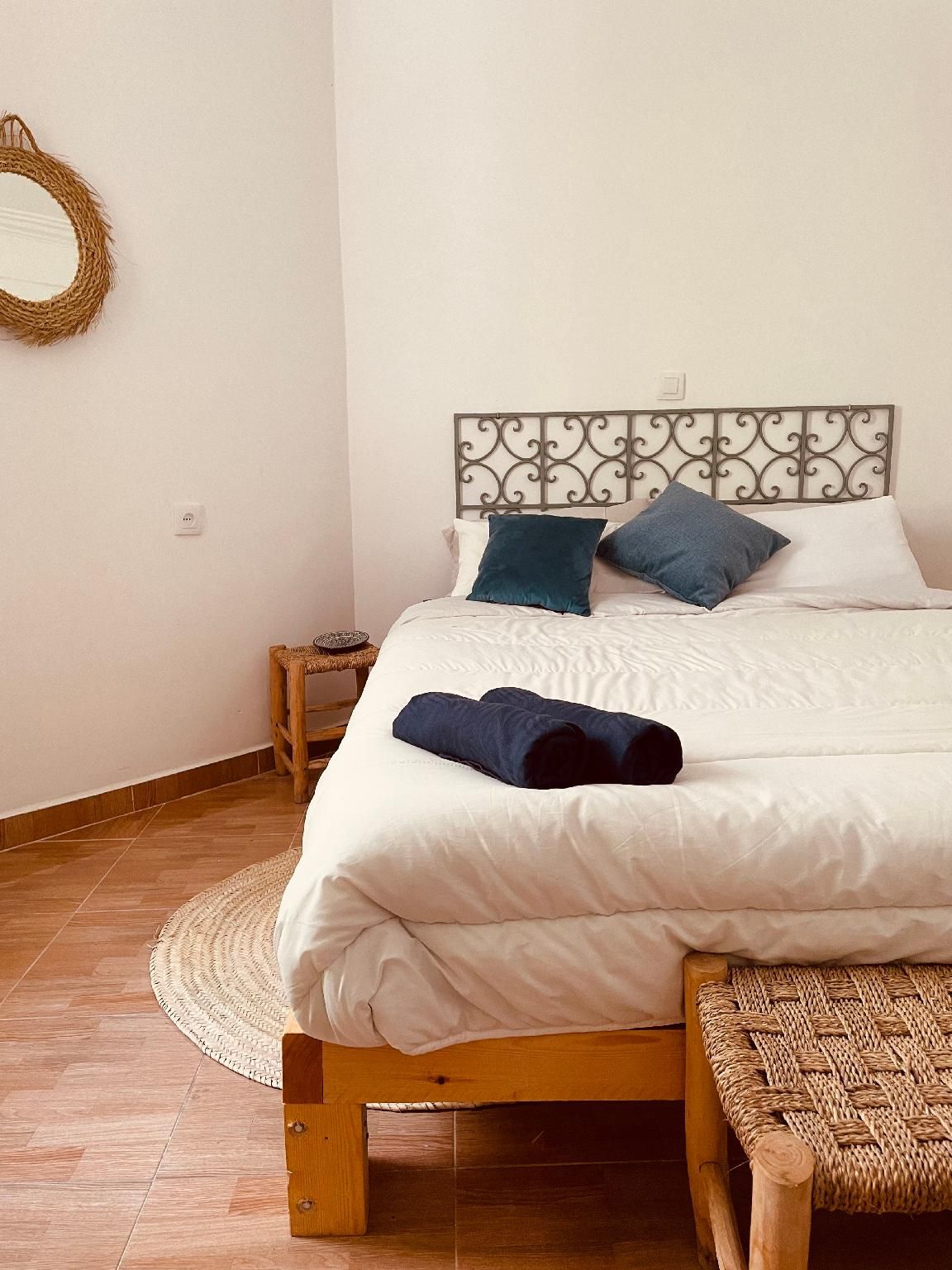 Syrah Home Double - Share Bathroom 2