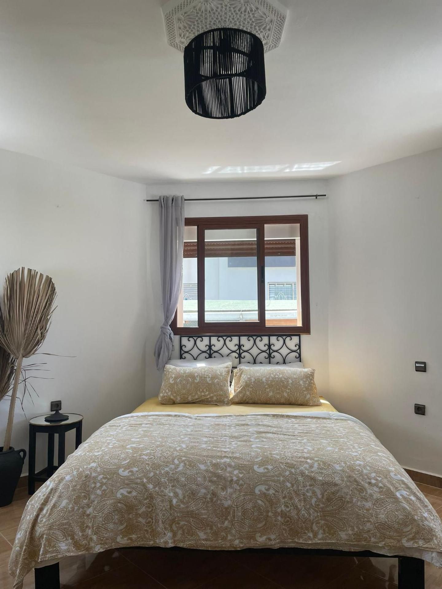 Syrah Home Deluxe Double Room with Shower 2