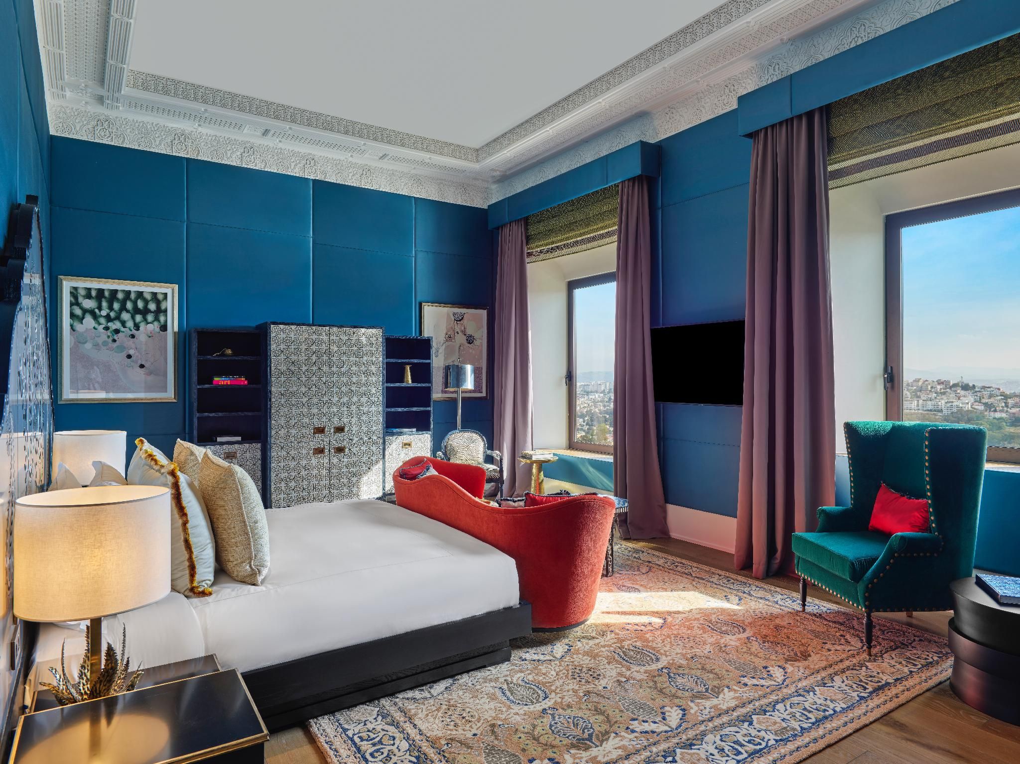 KATARA Suite Two Bedrooms King and Twin Beds