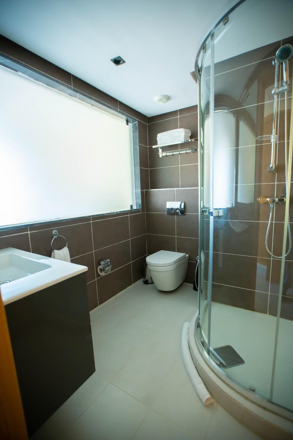 Noreba Hospitality 2-Bedroom Deluxe Apartment 2