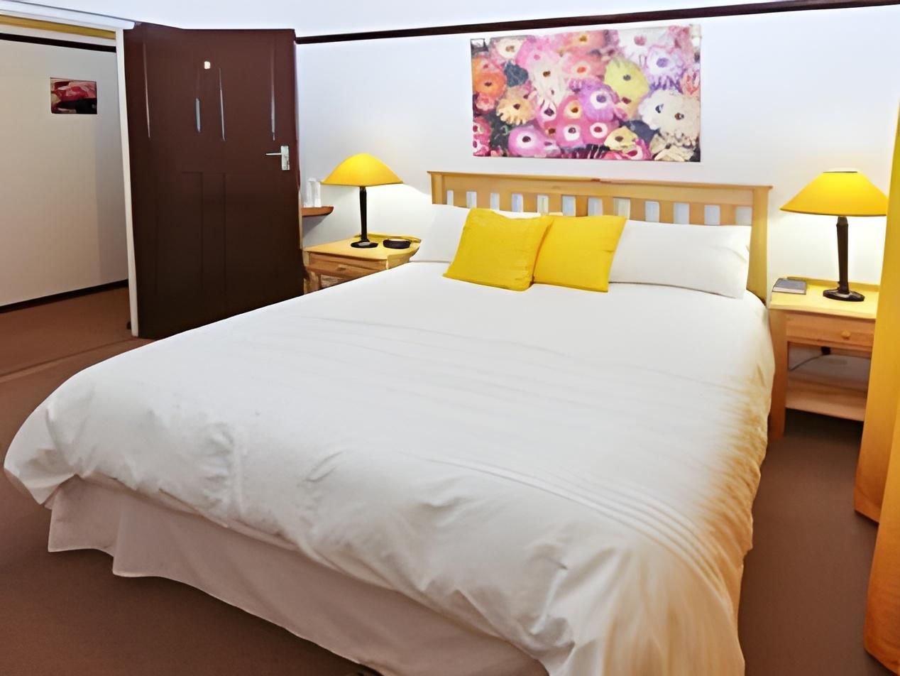 Queen Room 8 En-suite