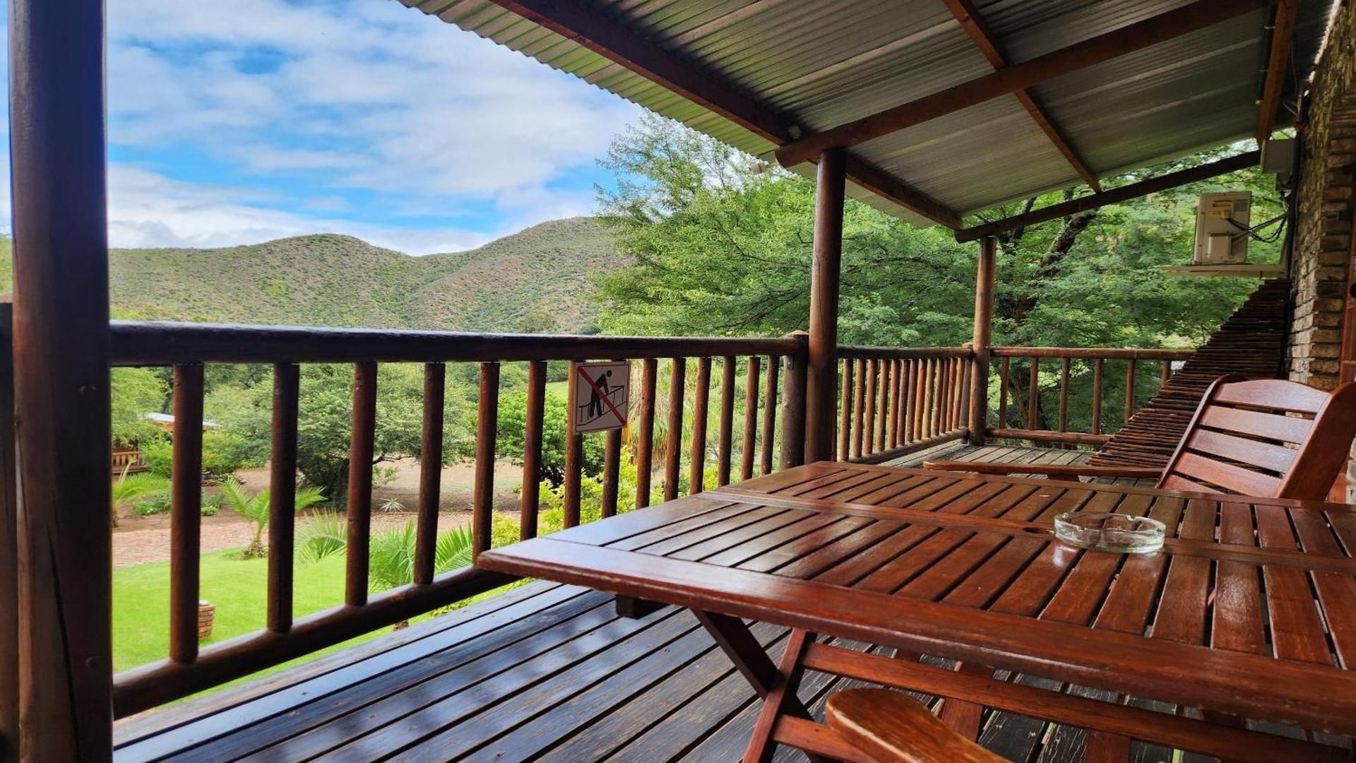 King Room with Mountain View