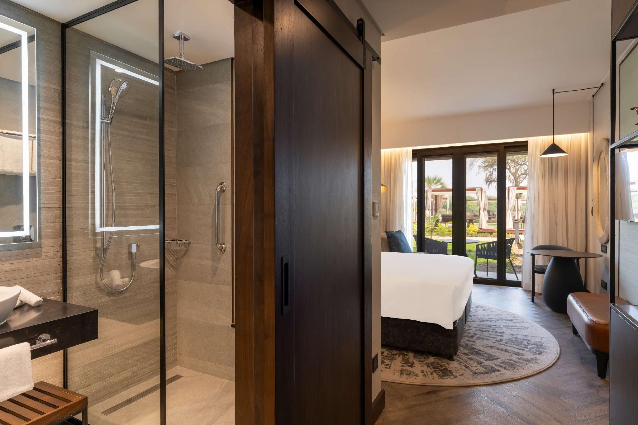 Premium Room - Zambezi River View & Terrace