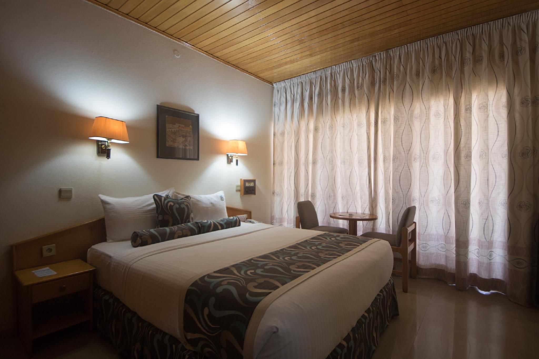 Volta Hotel Akosombo Standard Room 4