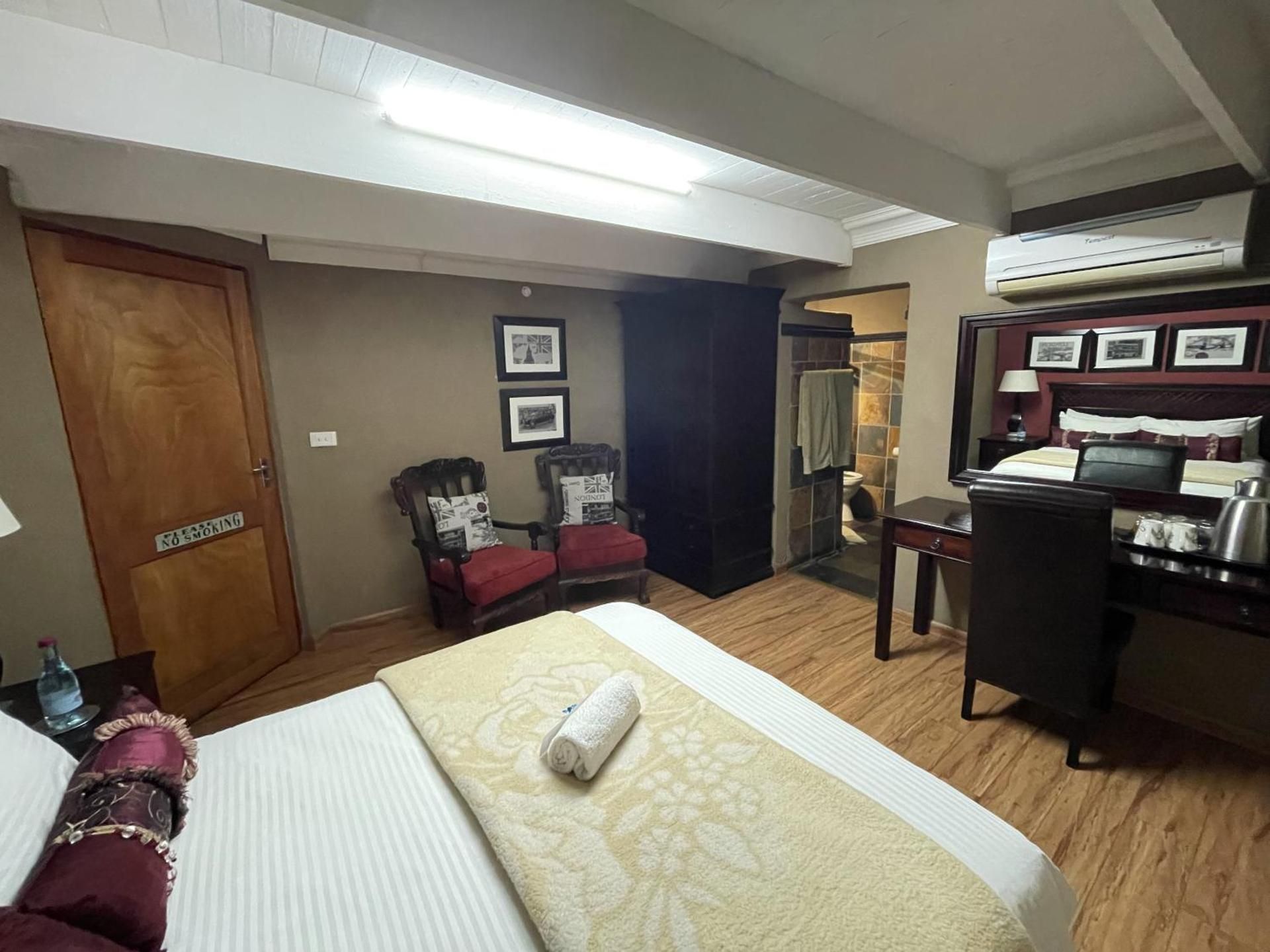 Deluxe Double Room with Shower