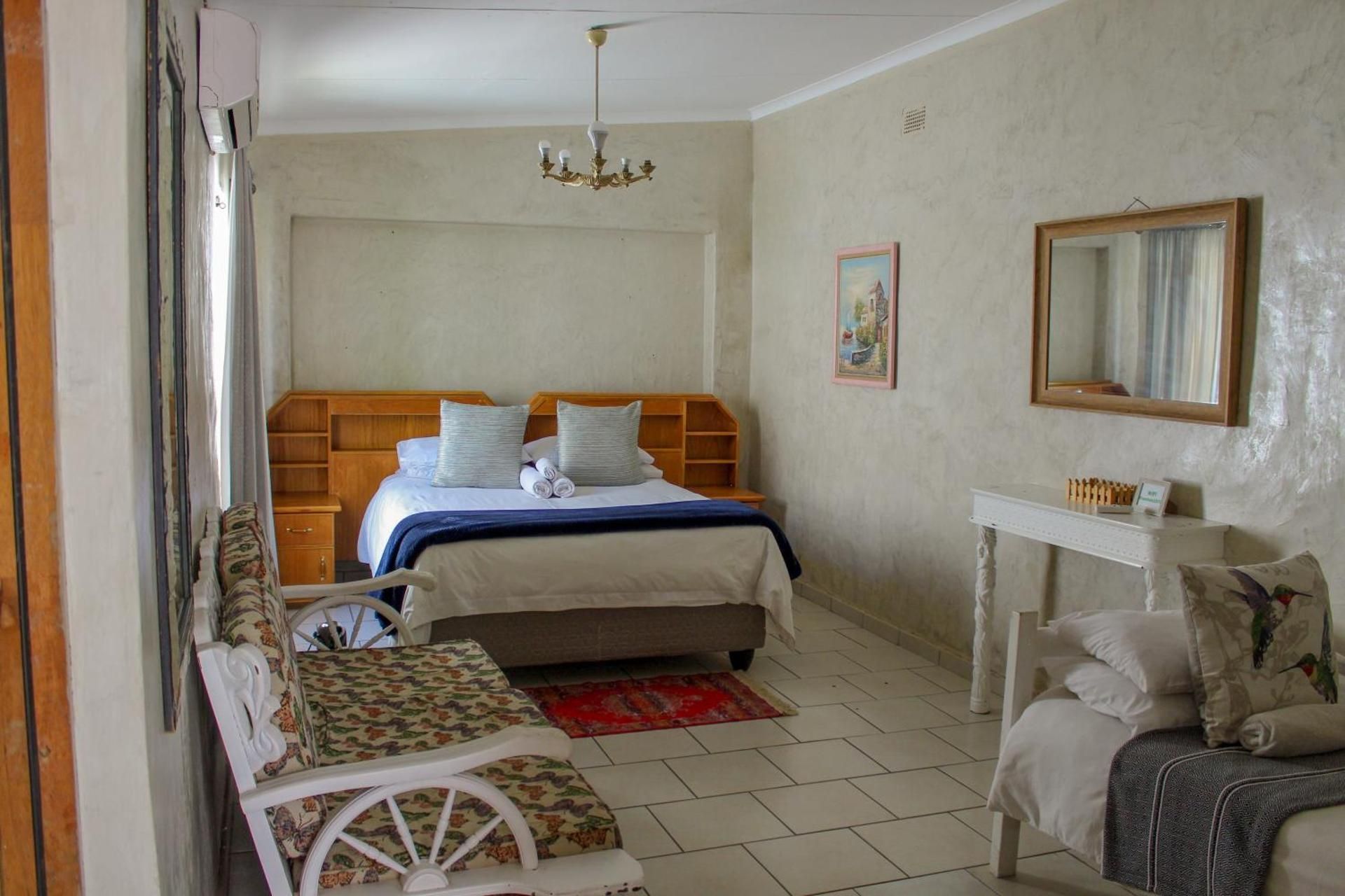 Double or Twin Room with Shower