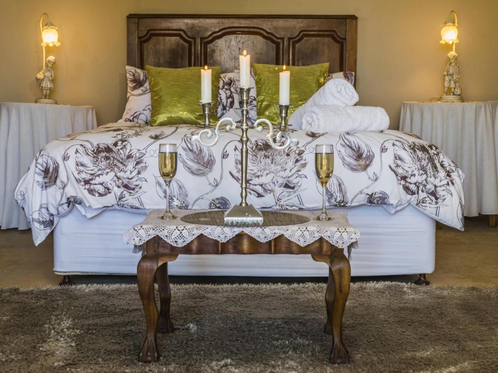 Honeymoon Suite