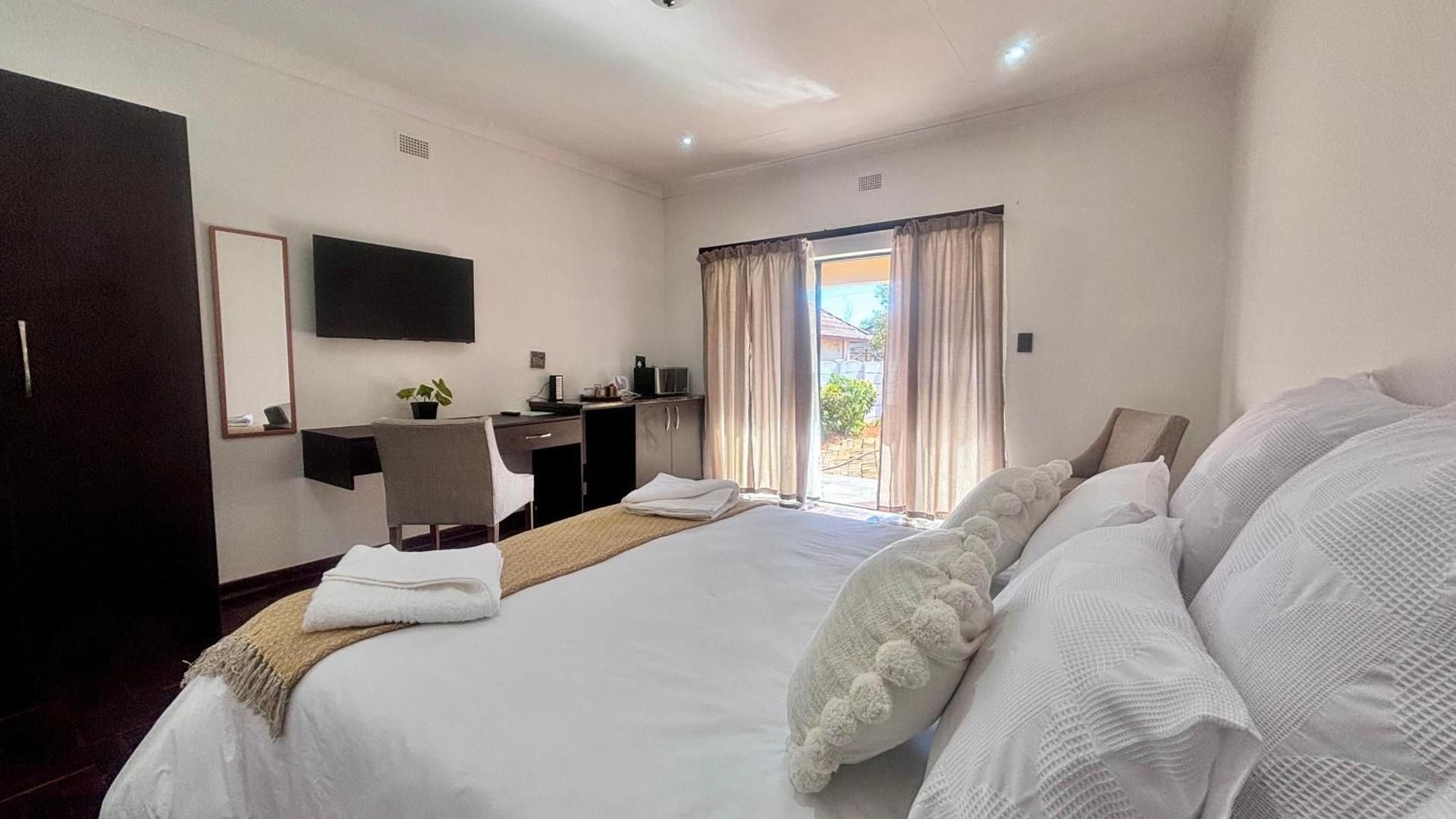Family Room with Private Bathroom