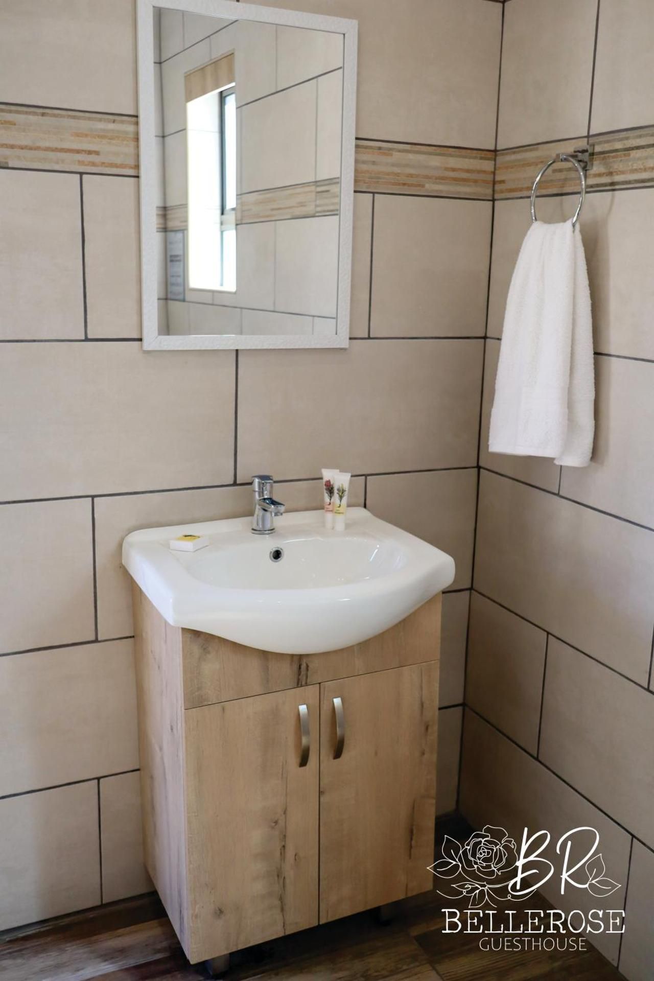 Bellerose Guesthouse Double or Twin Room 2