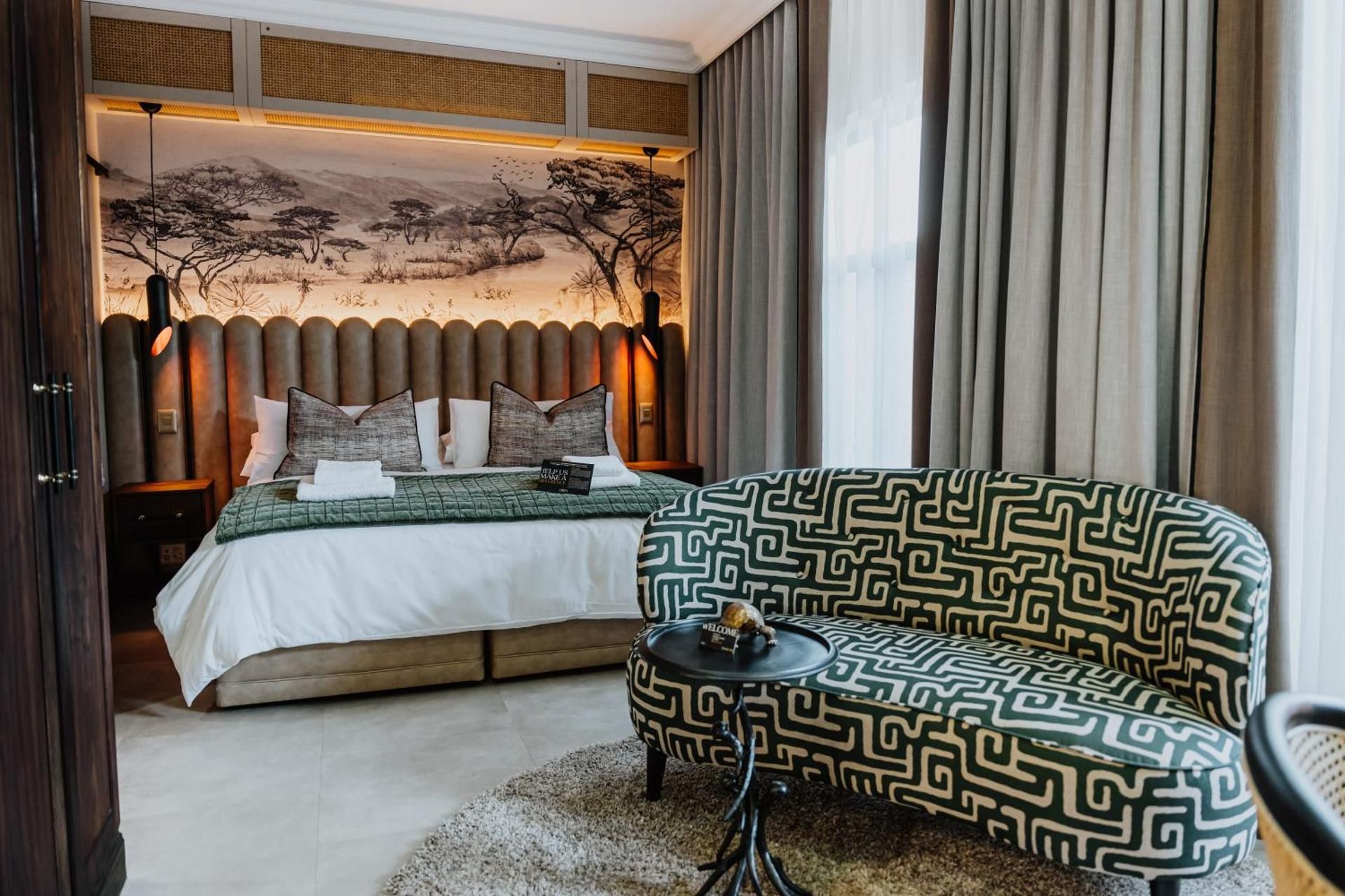Superior King Room