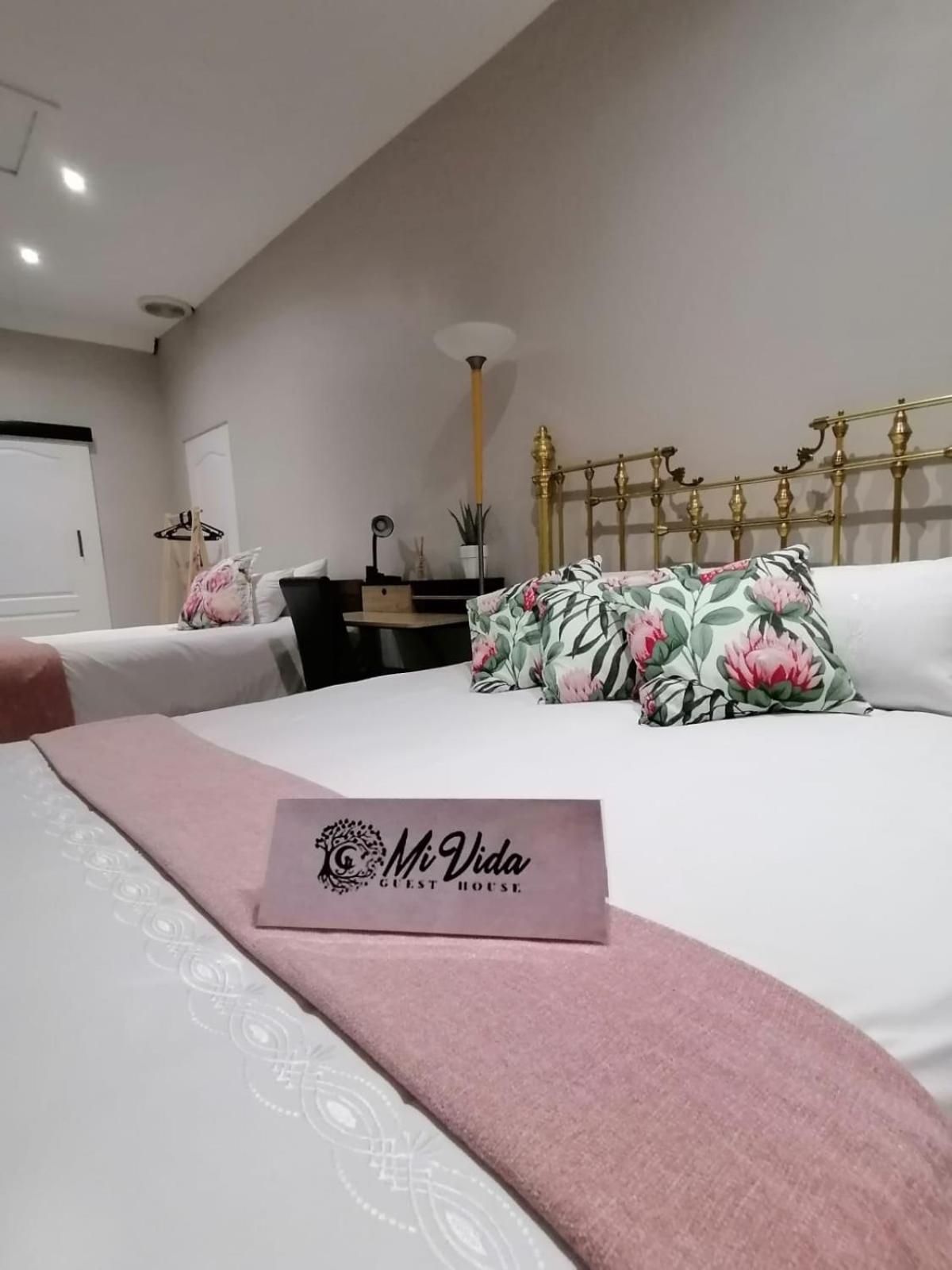 Double or Twin Room with Private Bathroom