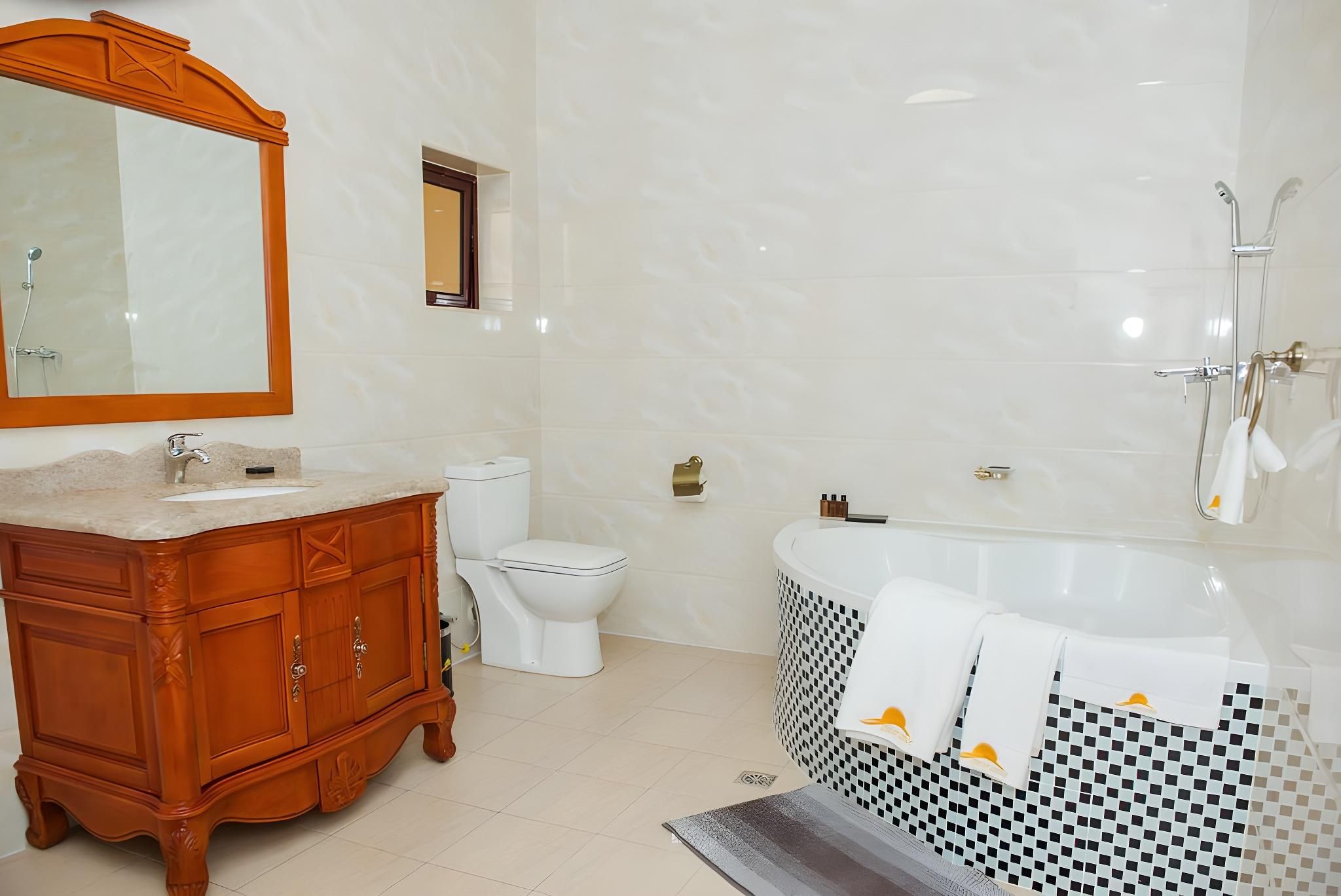 The Crest Lodge Standard Room 3