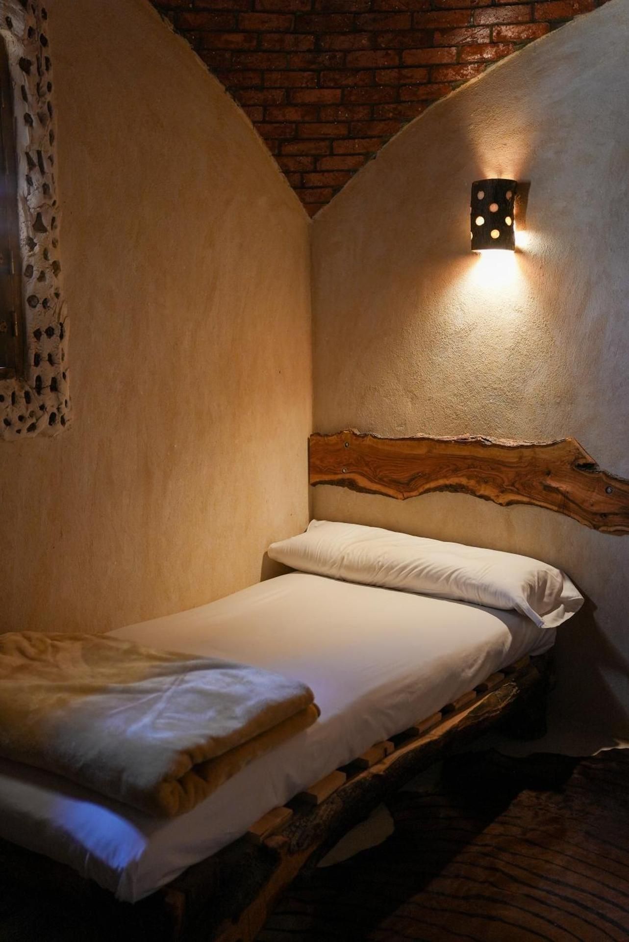 Double or Twin Room with Private Bathroom