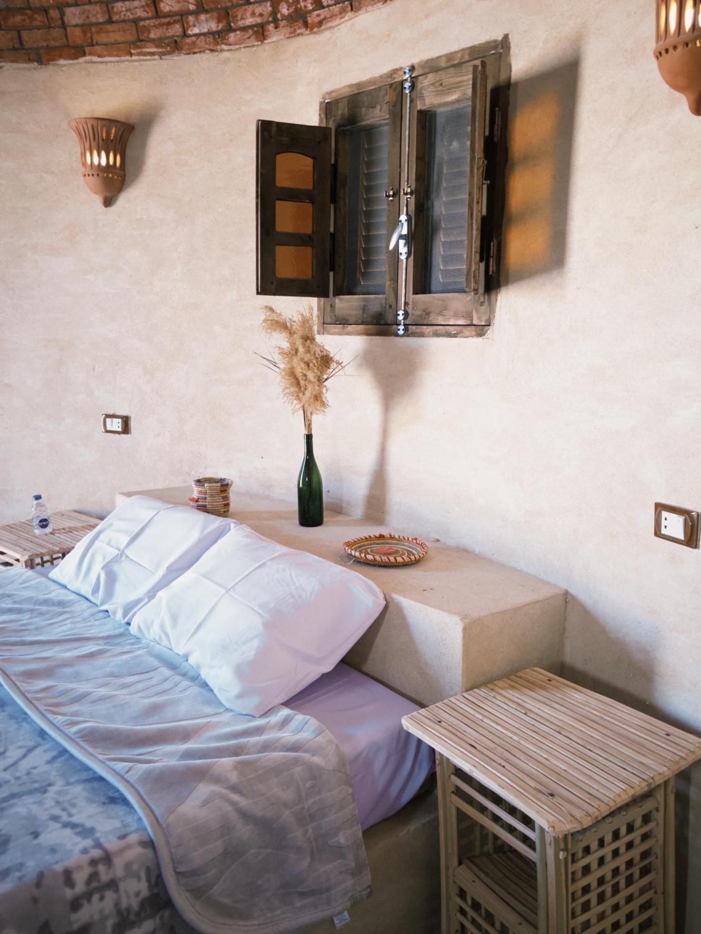 Single Room With Private Bathroom