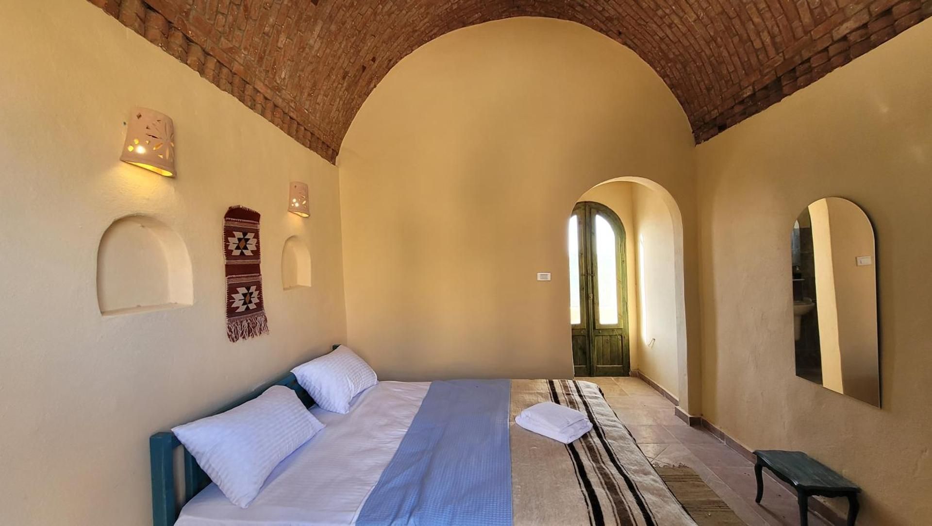 Standard Double or Twin Room with Garden View