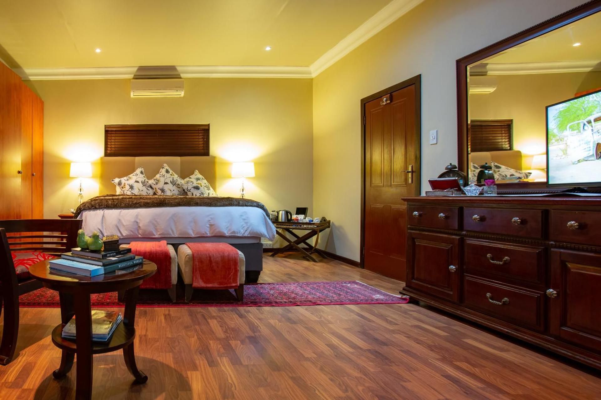 King Room with Large Bath