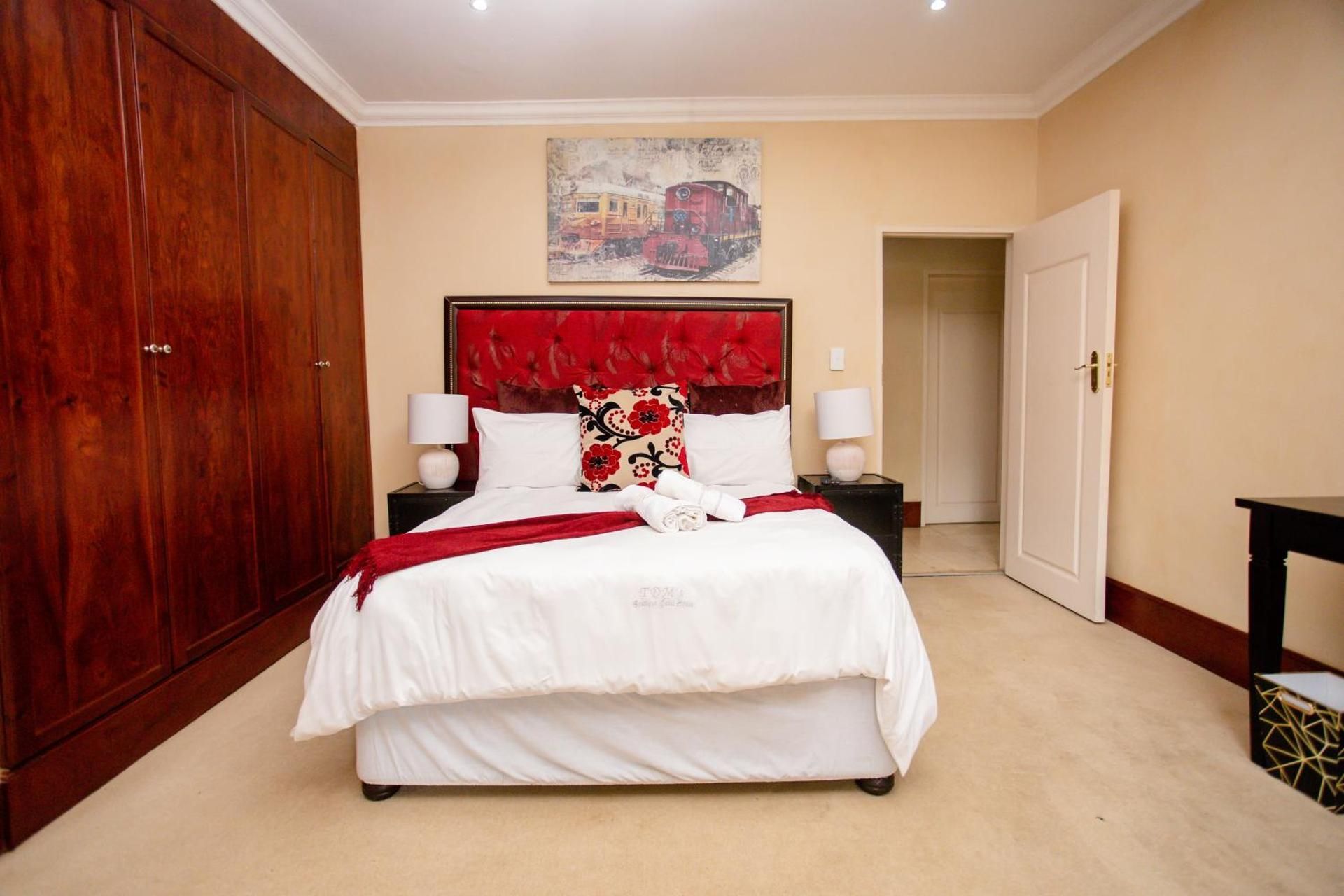 Classic Queen Room