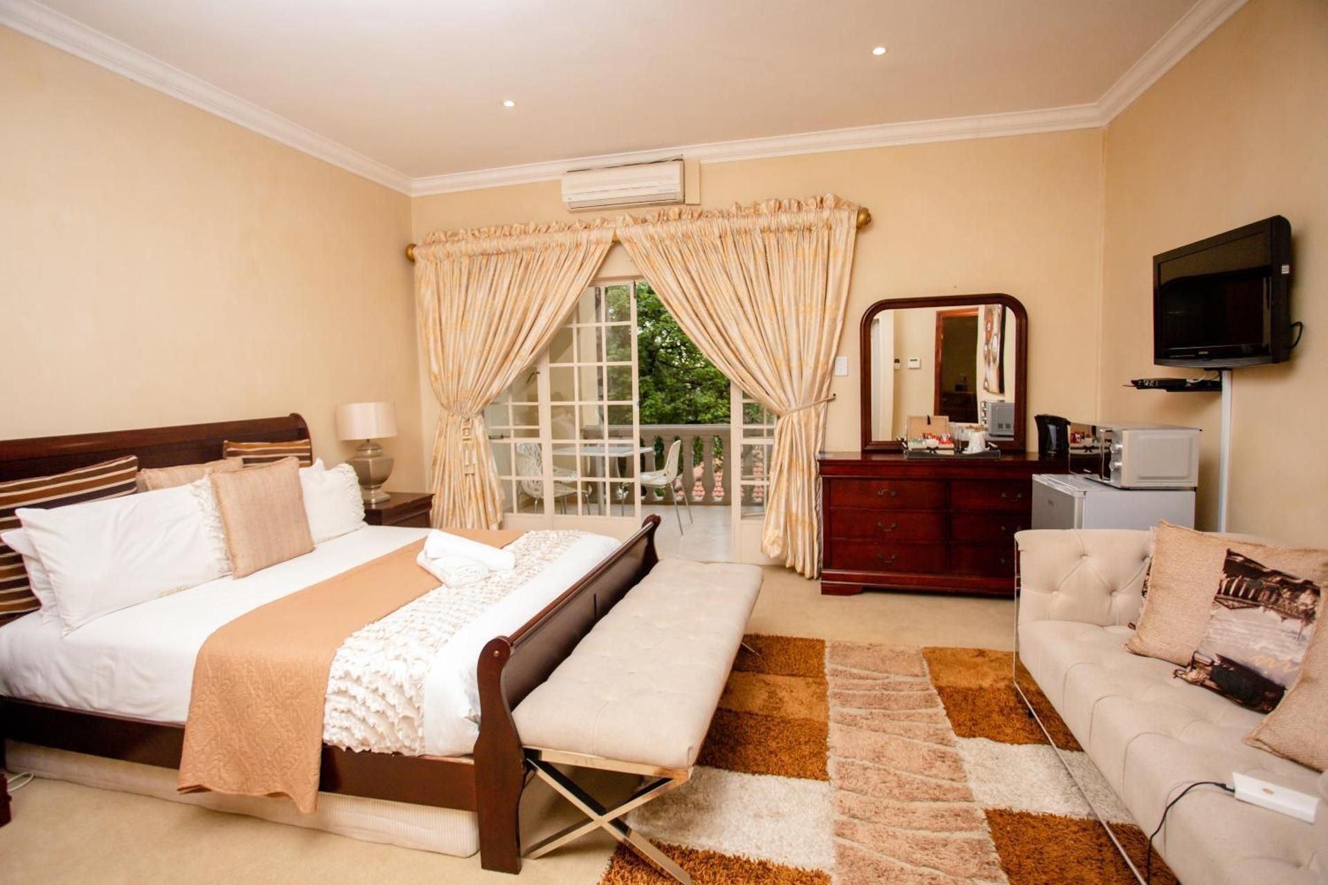 Luxury King Room