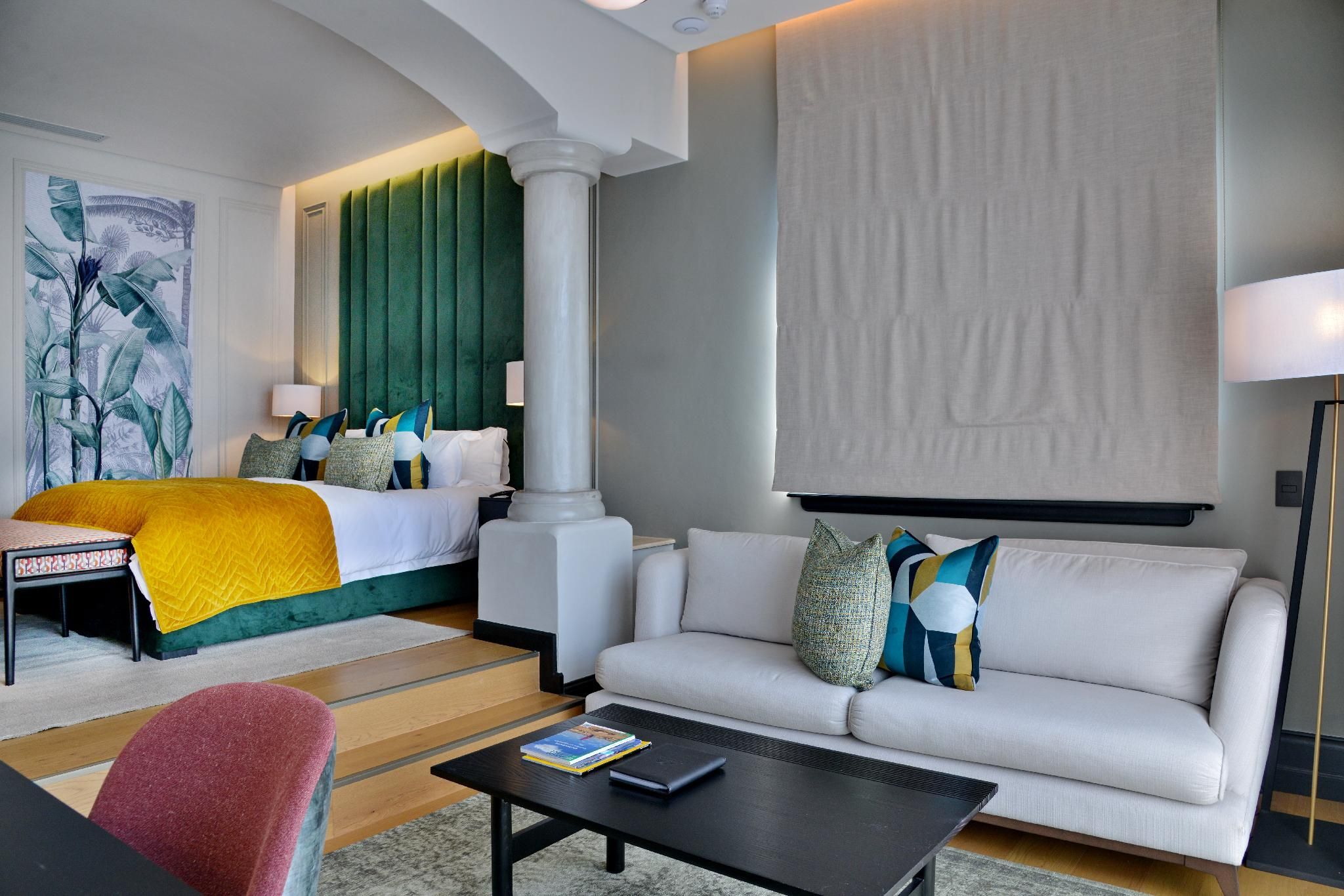 Executive Room