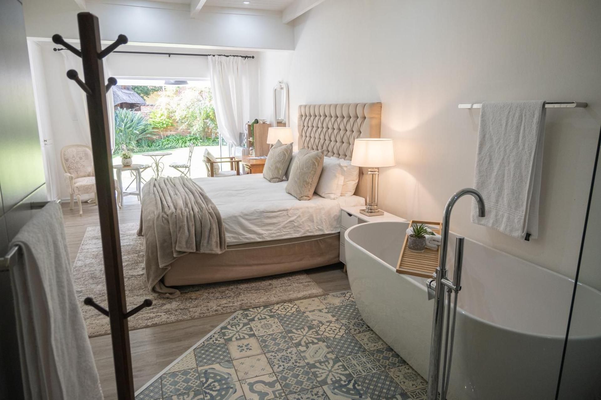 Superior King Room