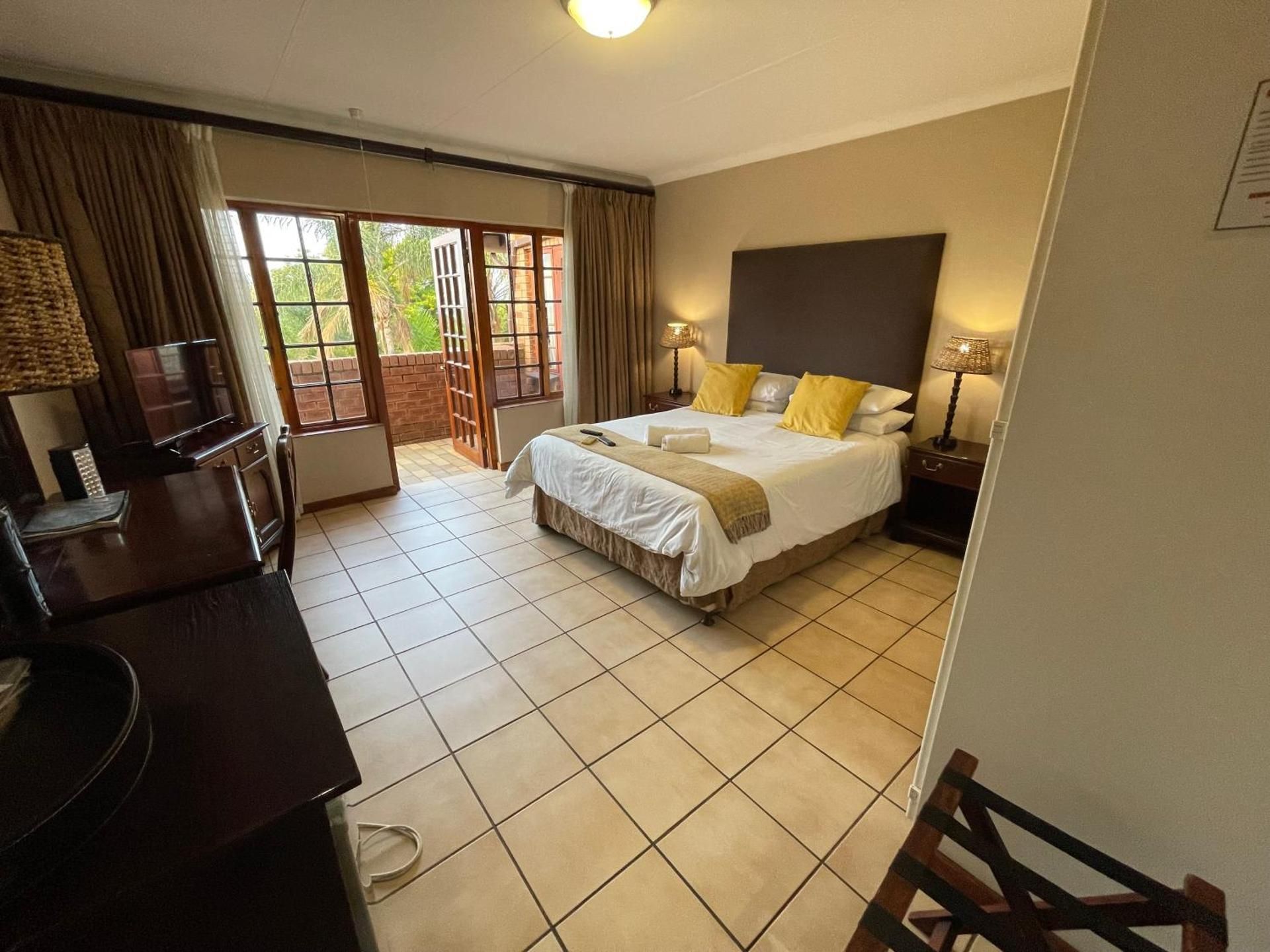 Double Room with Mountain View