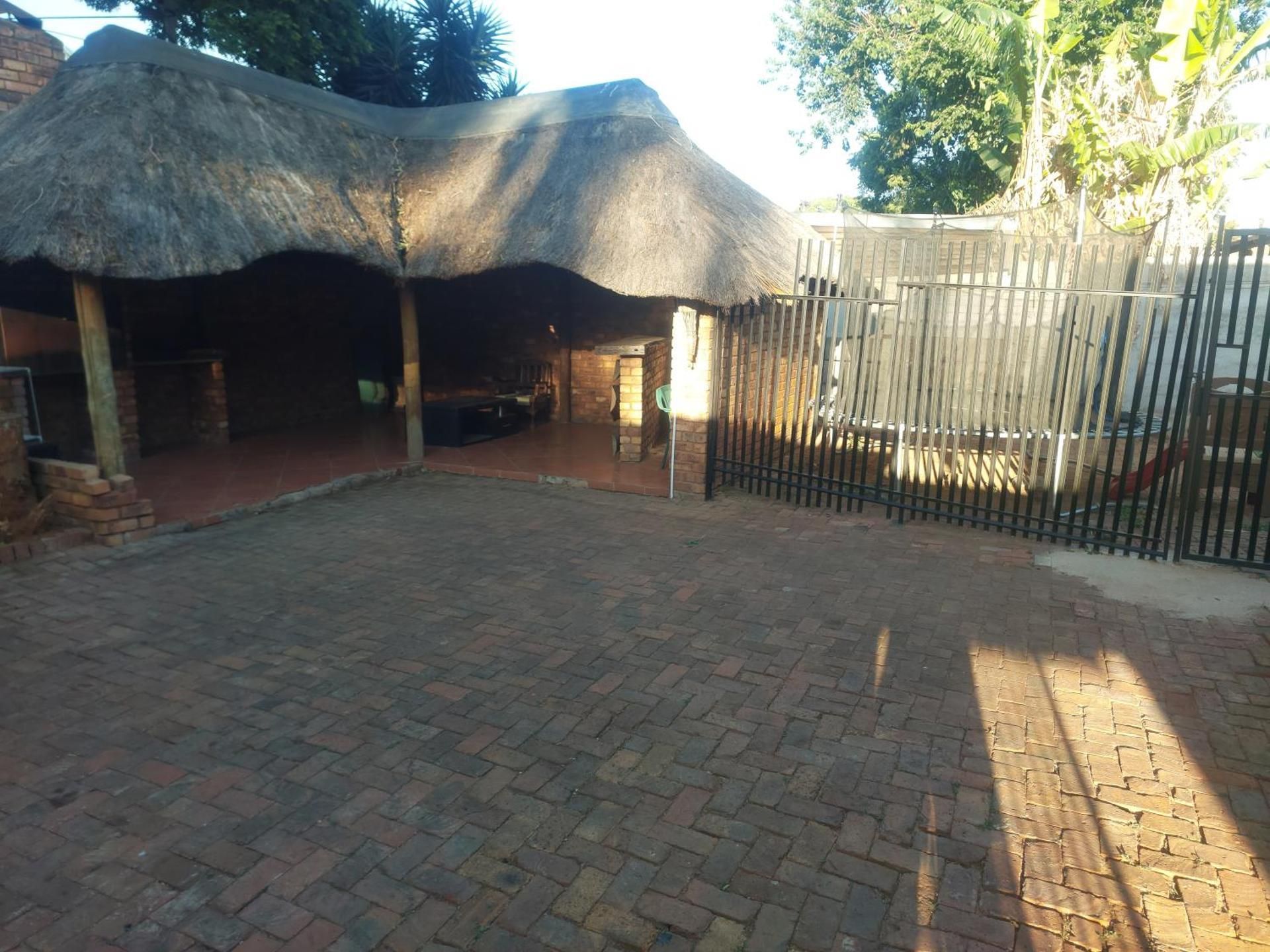 Jakaranda B&B