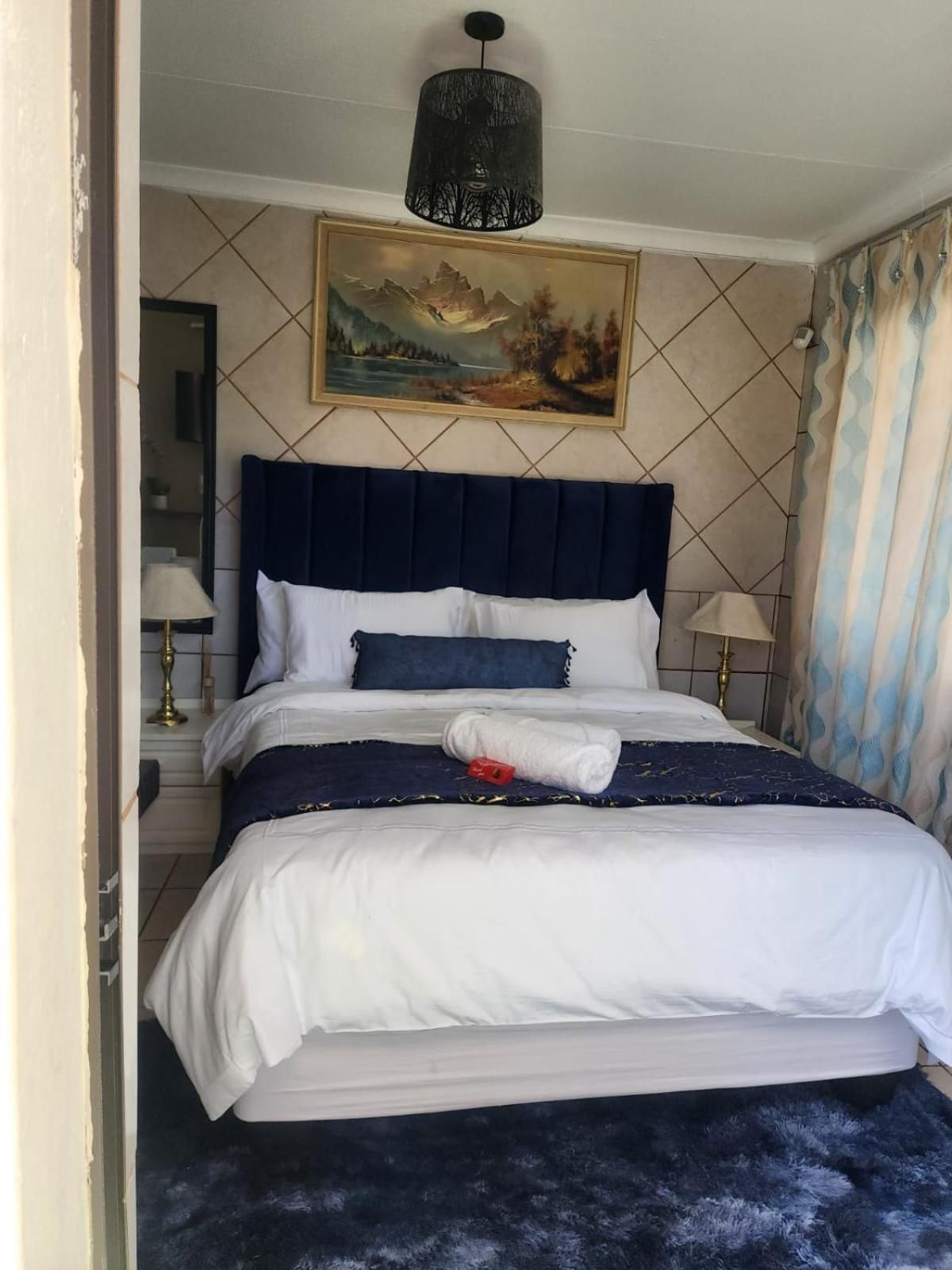 Deluxe Queen Room