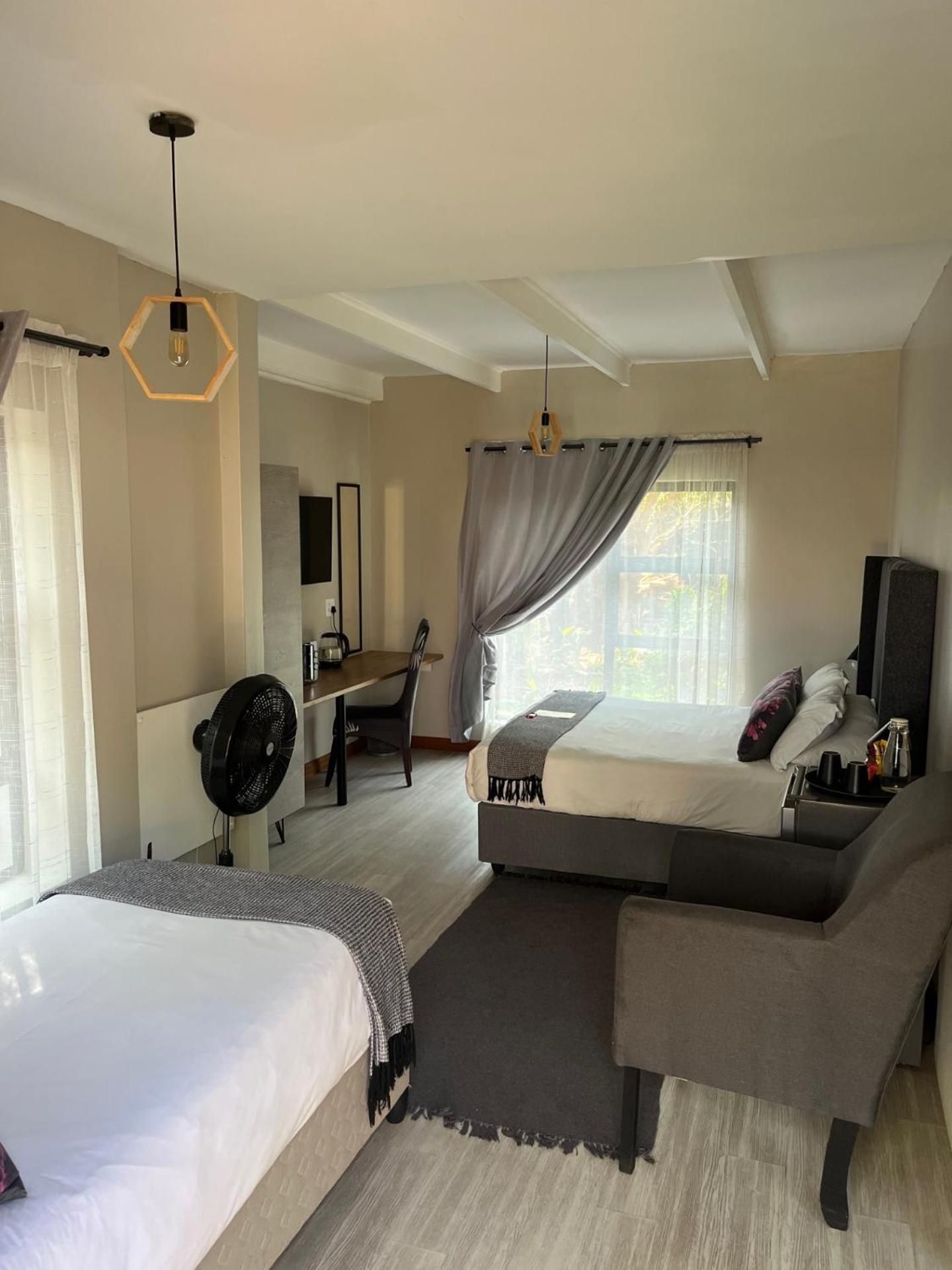 Deluxe Double or Twin Room
