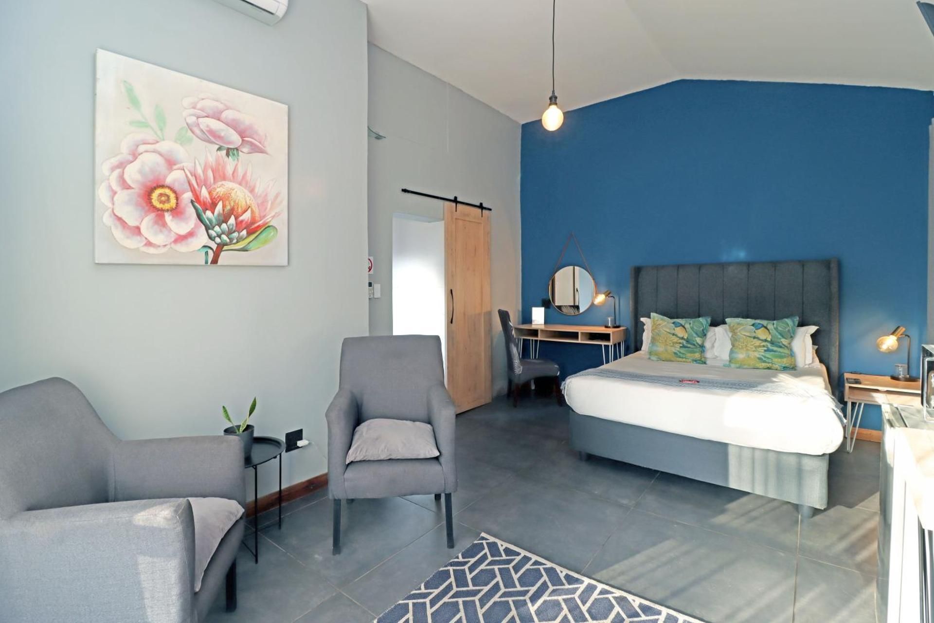 Queen Suite