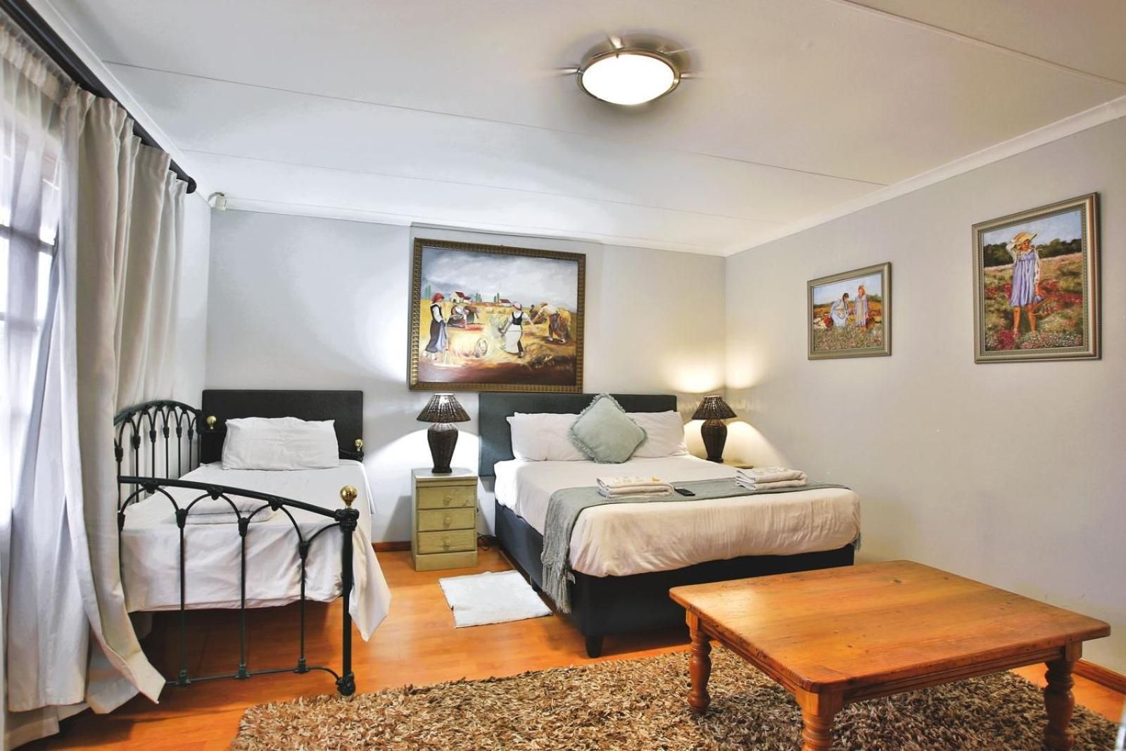 Mereke Manor Executive Queen Room