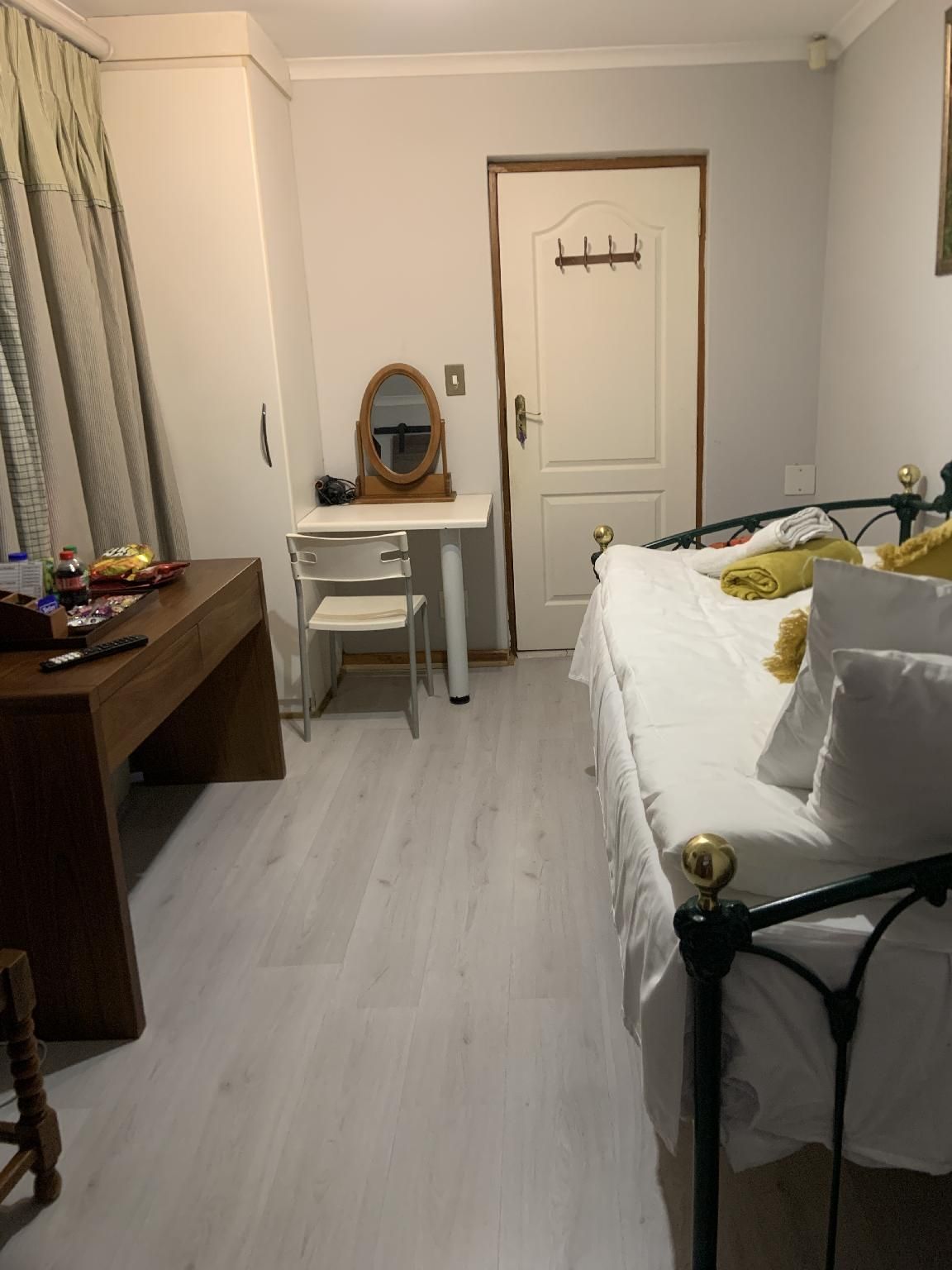 Mereke Manor Deluxe Non- Air Conditioning Room 2