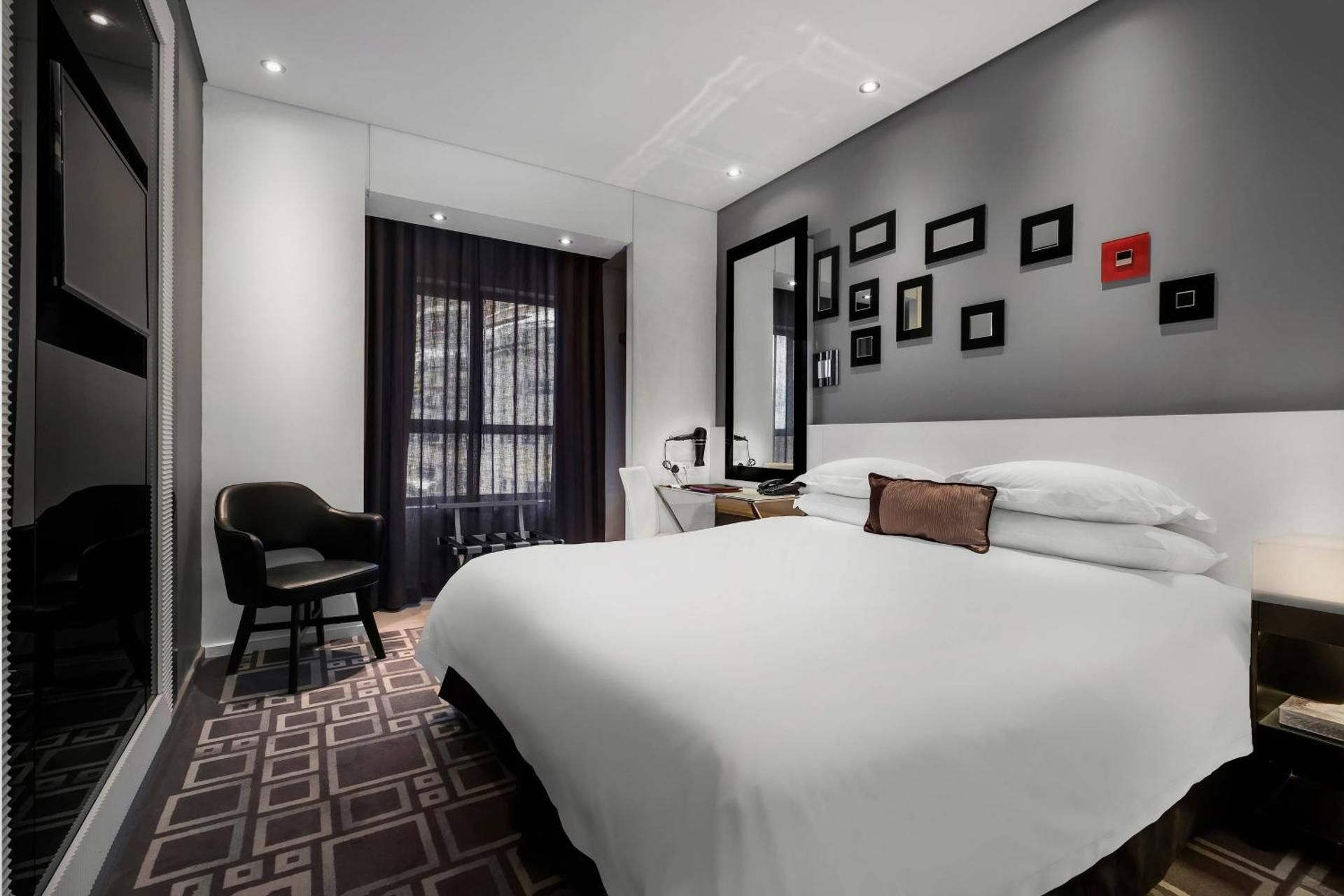 Guest Room, 1 King