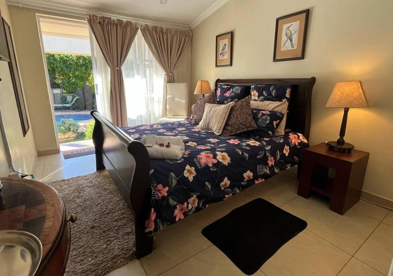 Standard Double Room with Shared Bathroom
