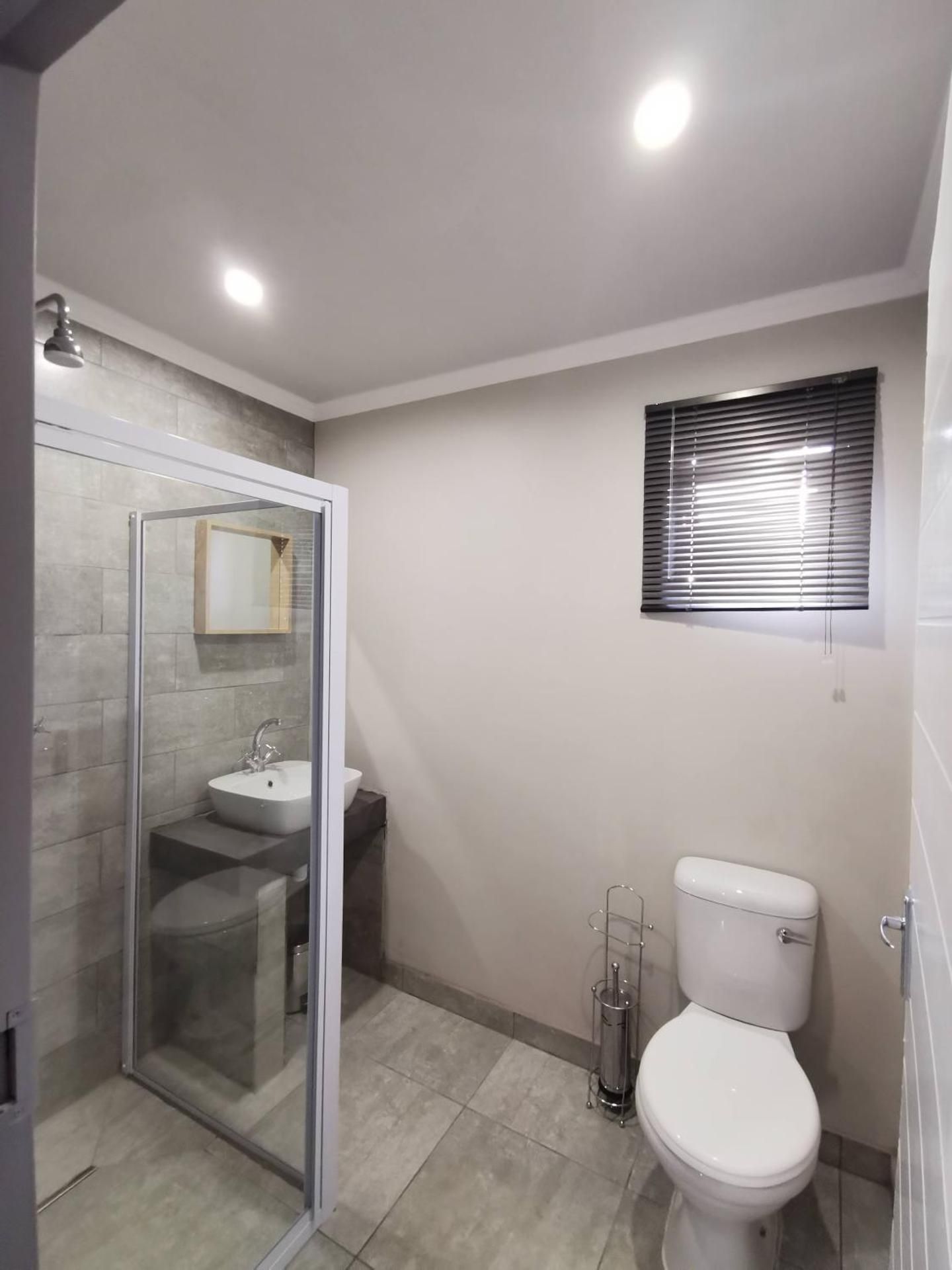 Deluxe Double Room with Shower
