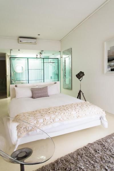 Luxury Queen Room