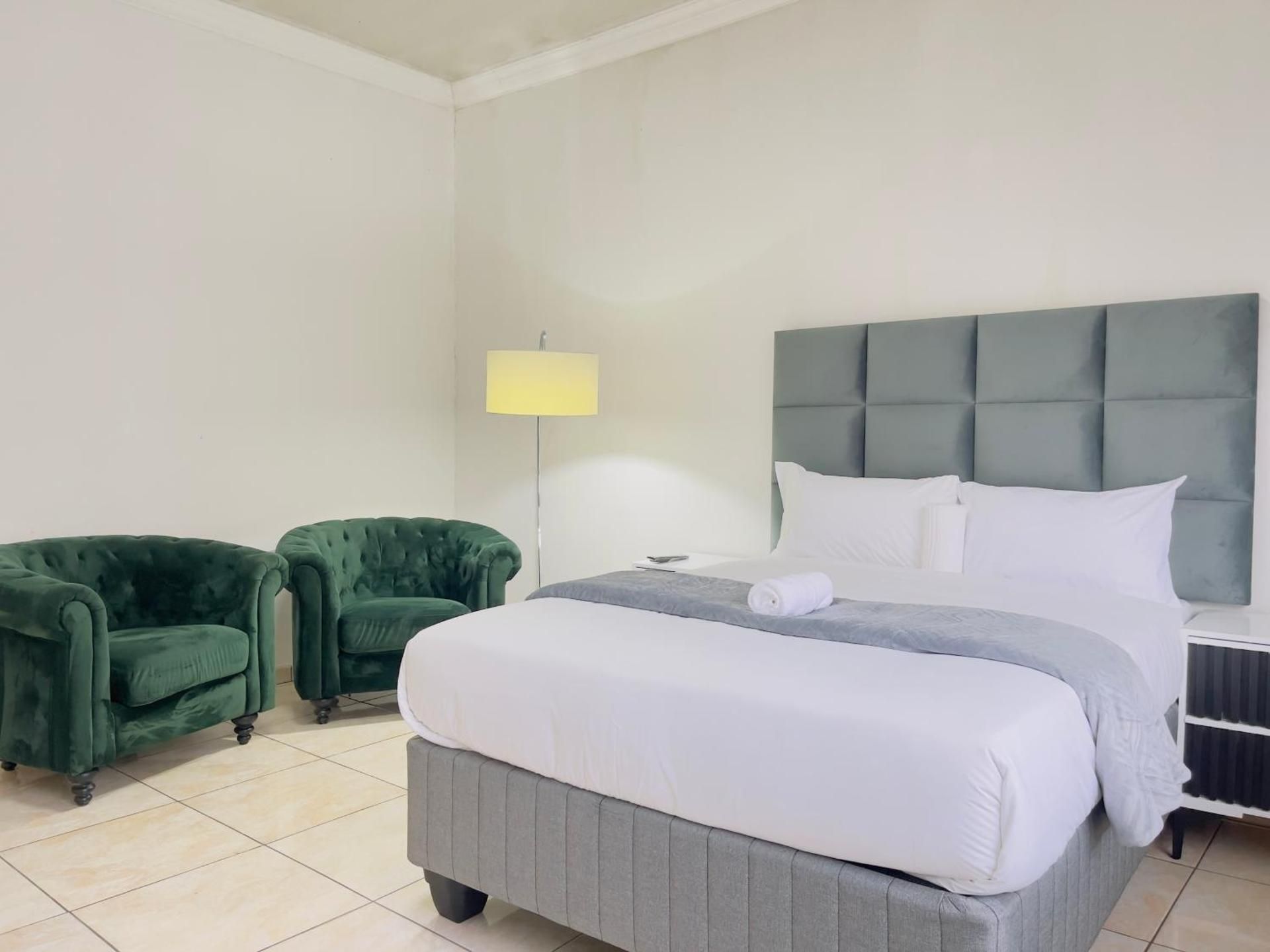 Double Room with Shared Bathroom